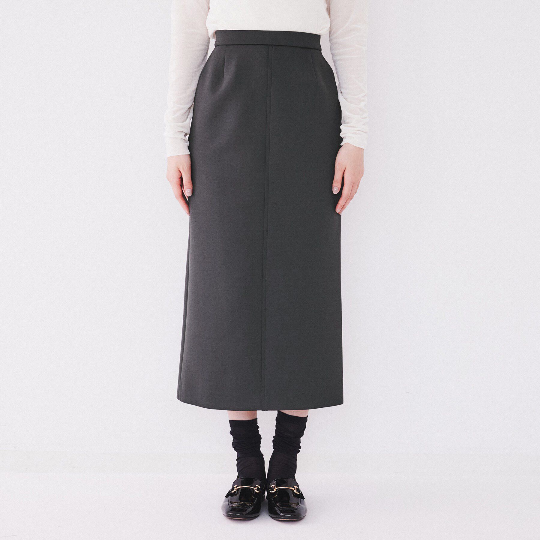 UNTITLED「【セットアップ可能/後ろウエストゴム】ダンボールジャージ ナロースカート」|スカート|