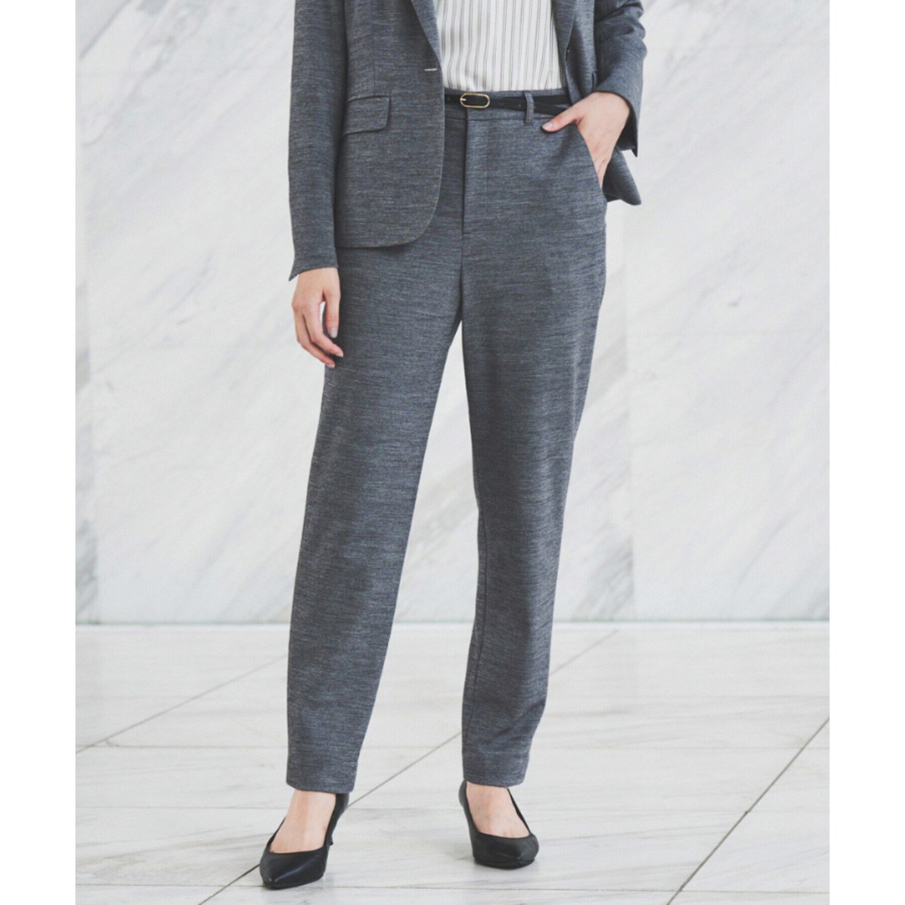 UNTITLED「【通勤スーツ】ウール混ジャージ テーパードパンツ」|その他|チャコールグレー(0