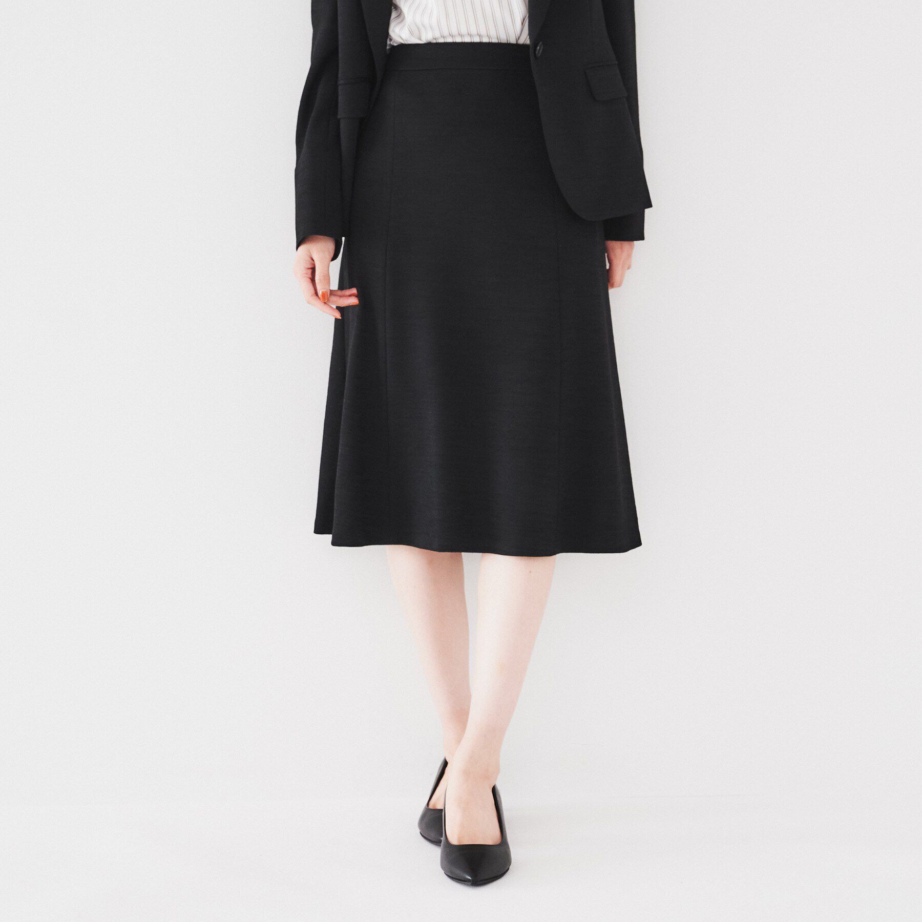 UNTITLED「【通勤スーツ】ウール混ジャージ マーメイドスカート」|スカート|