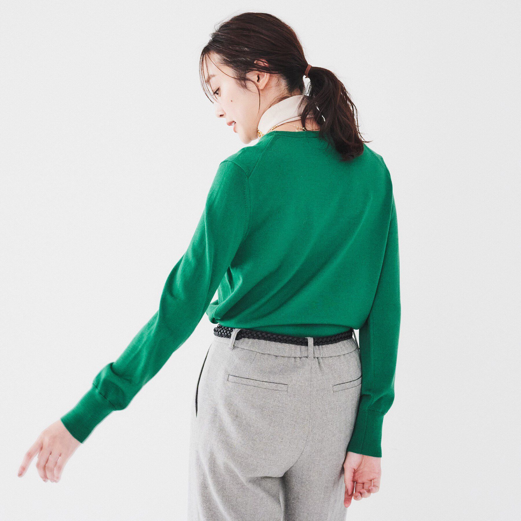 UNTITLED「【アンサンブル可能/8色展開】ウール クルーネックプルオーバーニット」|ニット・セーター|