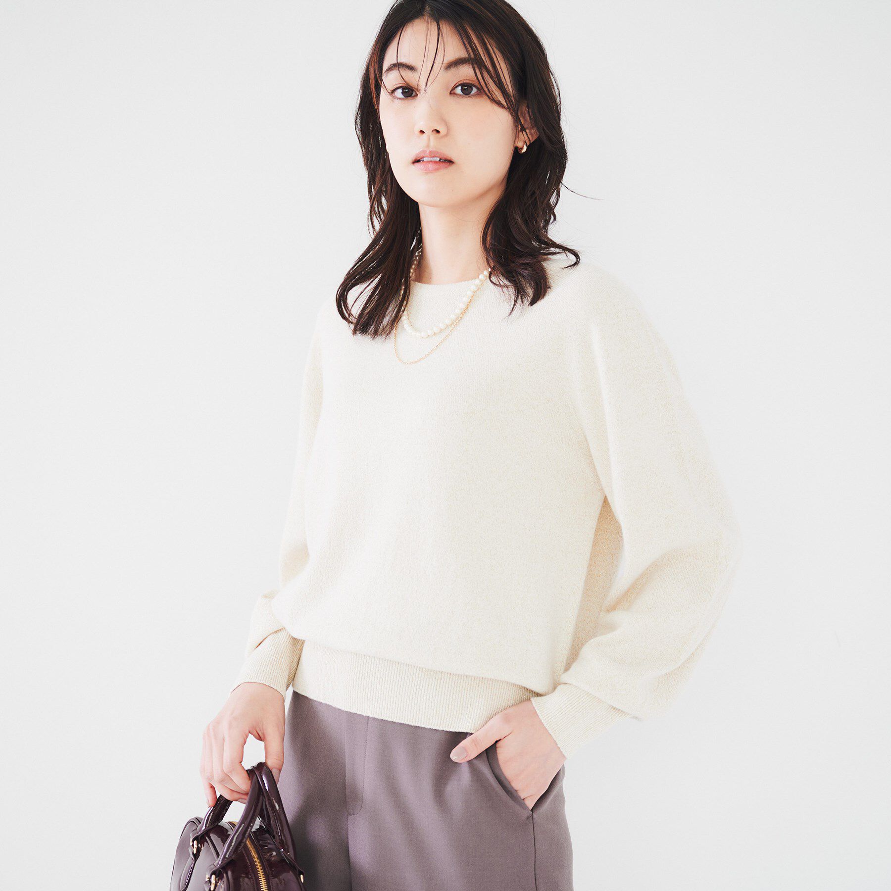 UNTITLED「【日本製/オンオフ使える】ラメ混パフスリーブプルオーバーニット」|ニット・セーター|