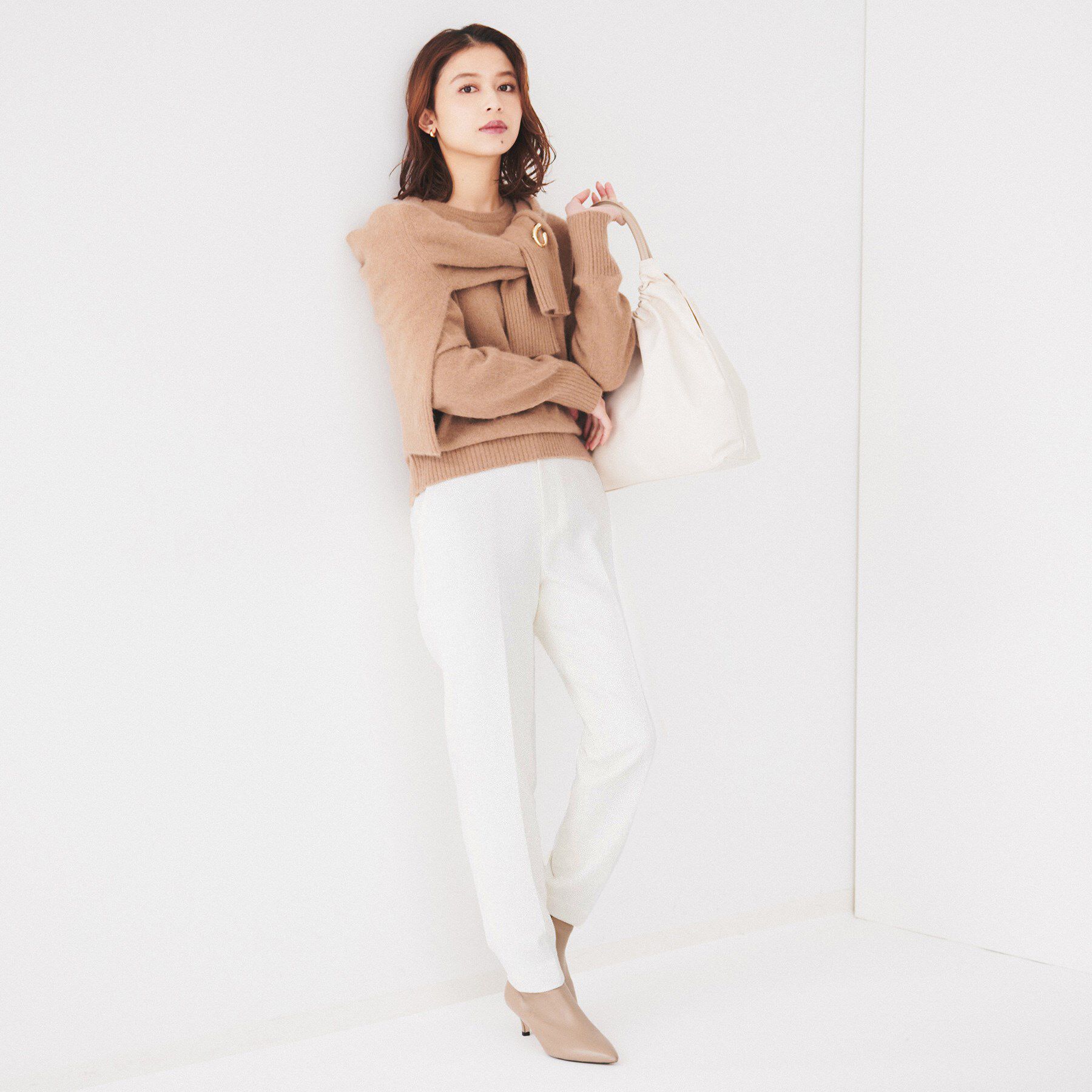 UNTITLED「【後ろウエストゴム/洗える】2WAYストレッチテーパードパンツ」|その他|