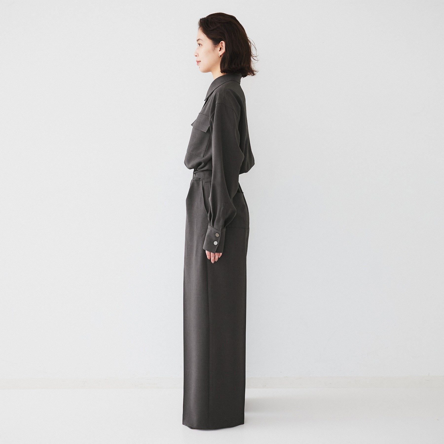 UNTITLED「【朝比奈 彩&times;Oggi&times;UNTITLED スペシャルコラボ】シャツカラーオールインワン」|オールインワン|