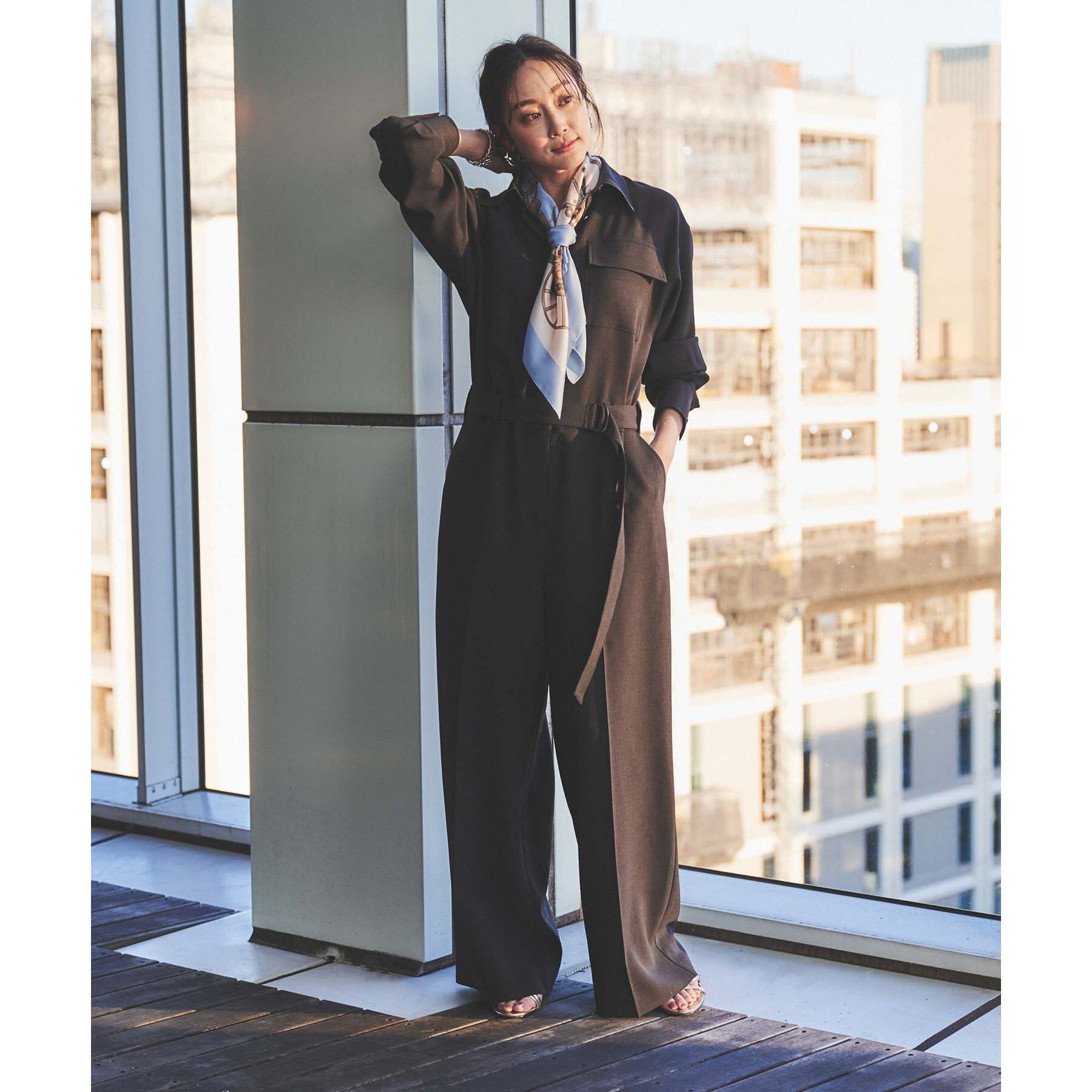 UNTITLED「【朝比奈 彩&times;Oggi&times;UNTITLED スペシャルコラボ】シャツカラーオールインワン」|オールインワン|