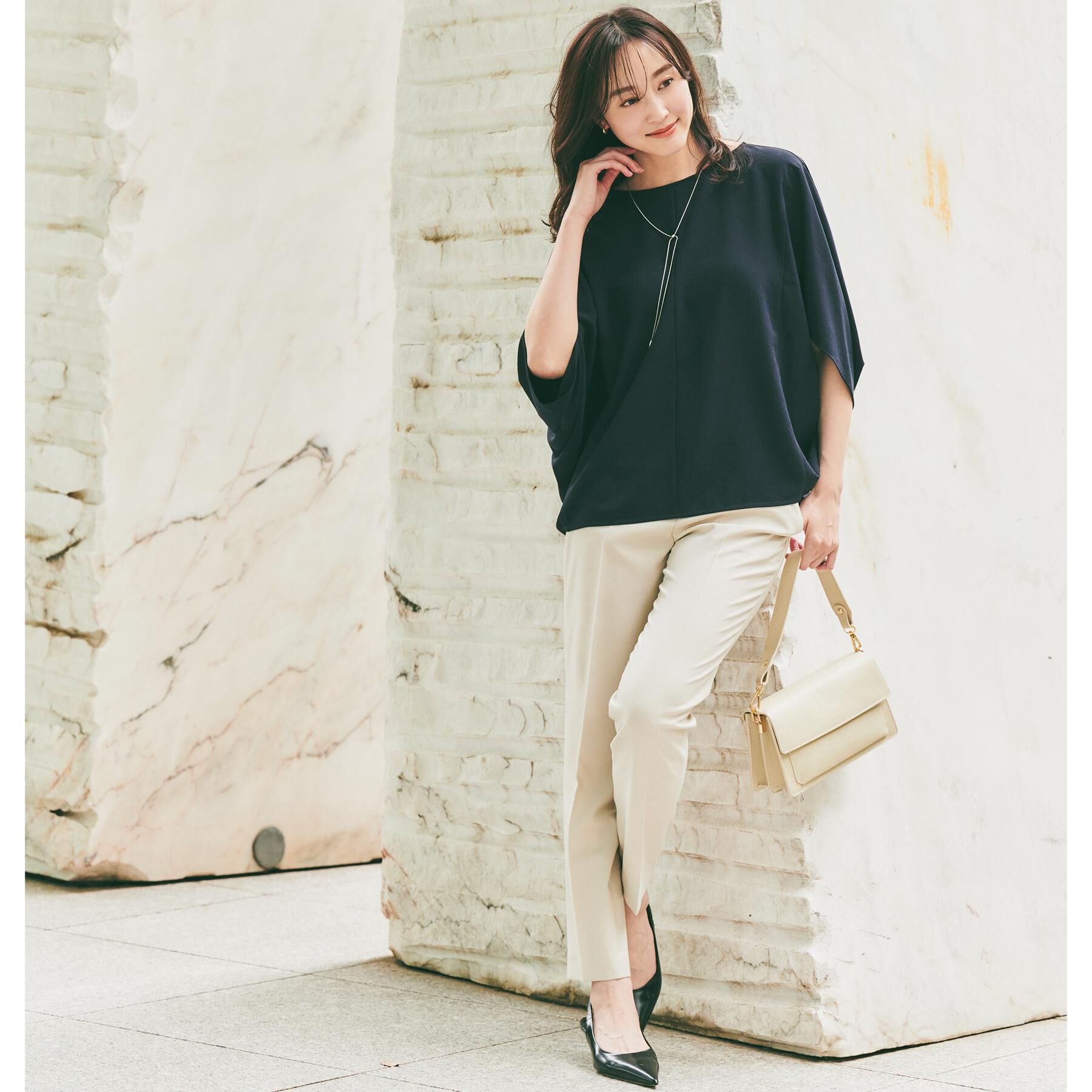 UNTITLED「【セットアップ可/接触冷感/イージーケア/体型カバー】リラクミスト モモンガブラウス」|シャツ・ブラウス|