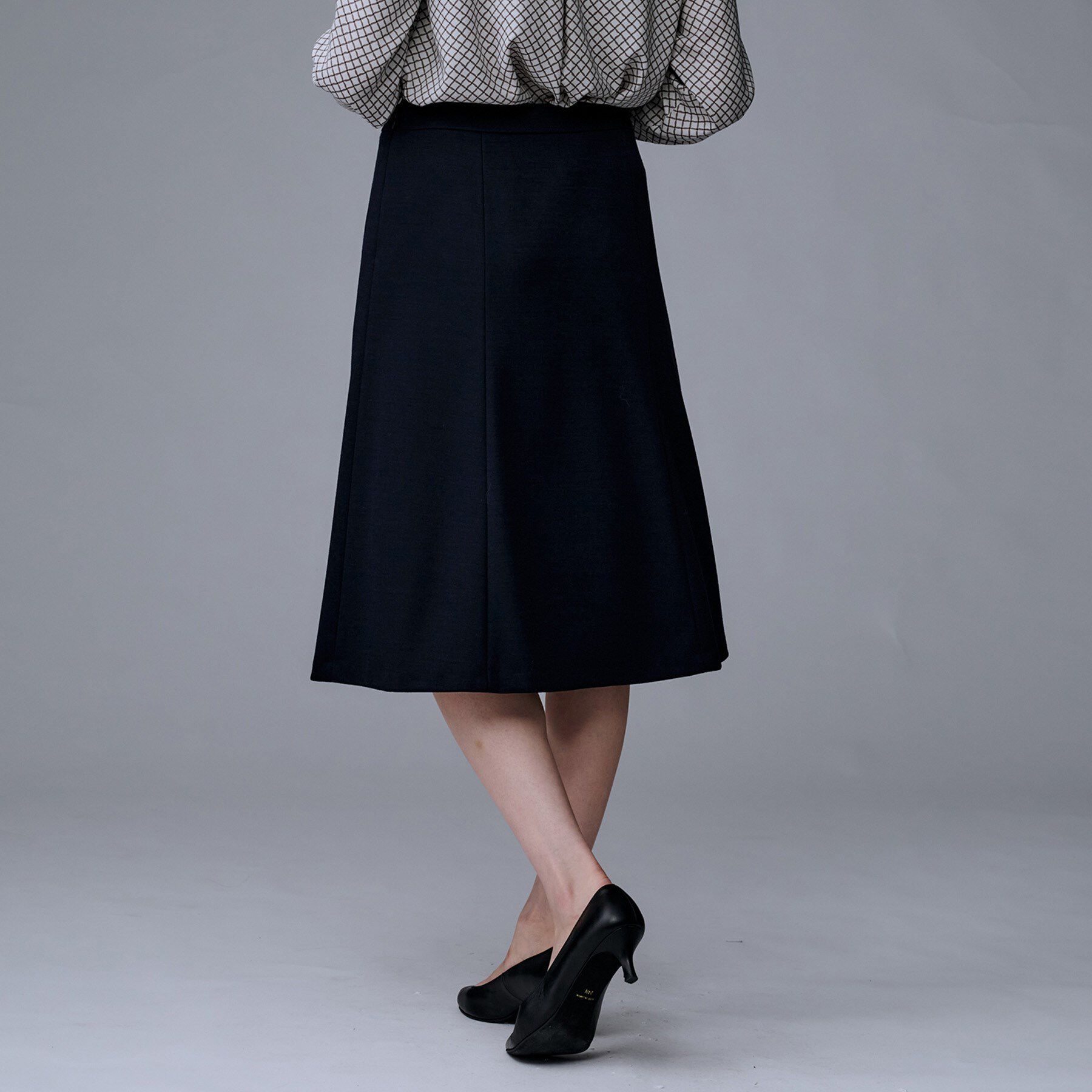 UNTITLED「【洗えるスーツ/ストレッチ】ウール混ジャージ マーメイドスカート」|スカート|