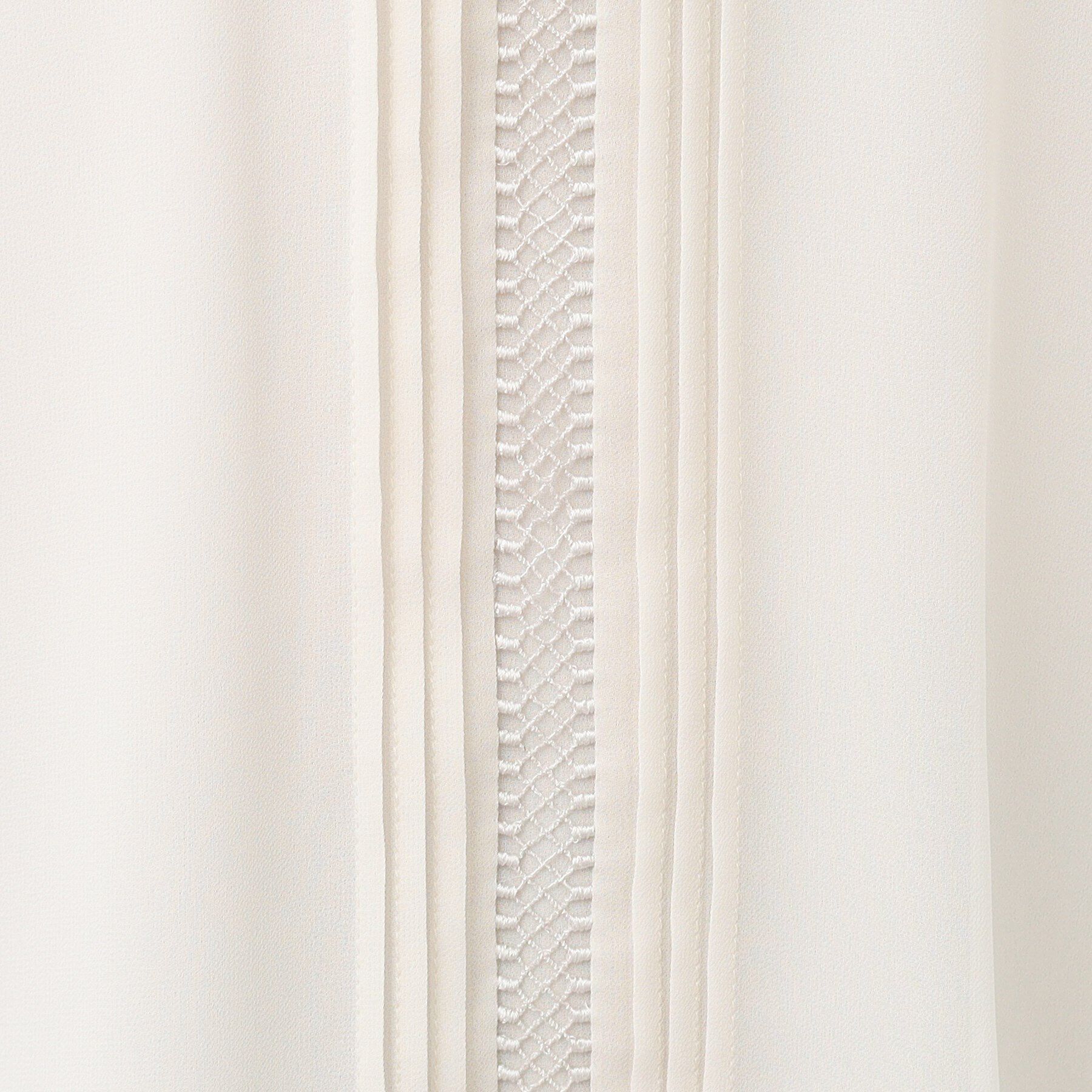 Reflect「【ジャケットのインナーにおすすめ】フロントディティールブラウス」|シャツ・ブラウス|