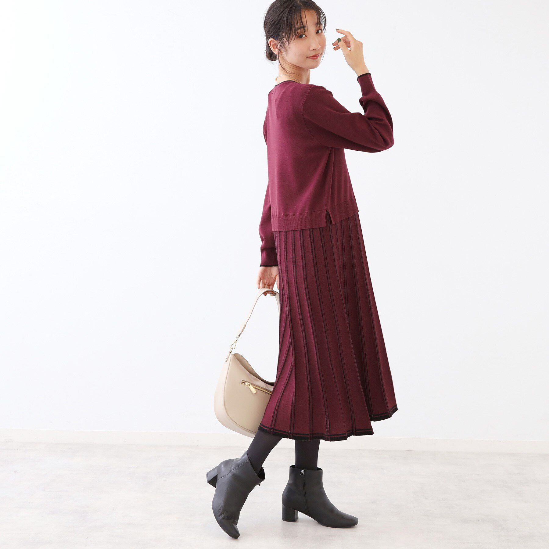 Reflect「【真冬から春まで着られる】バイカラーニットワンピース」|ワンピース|