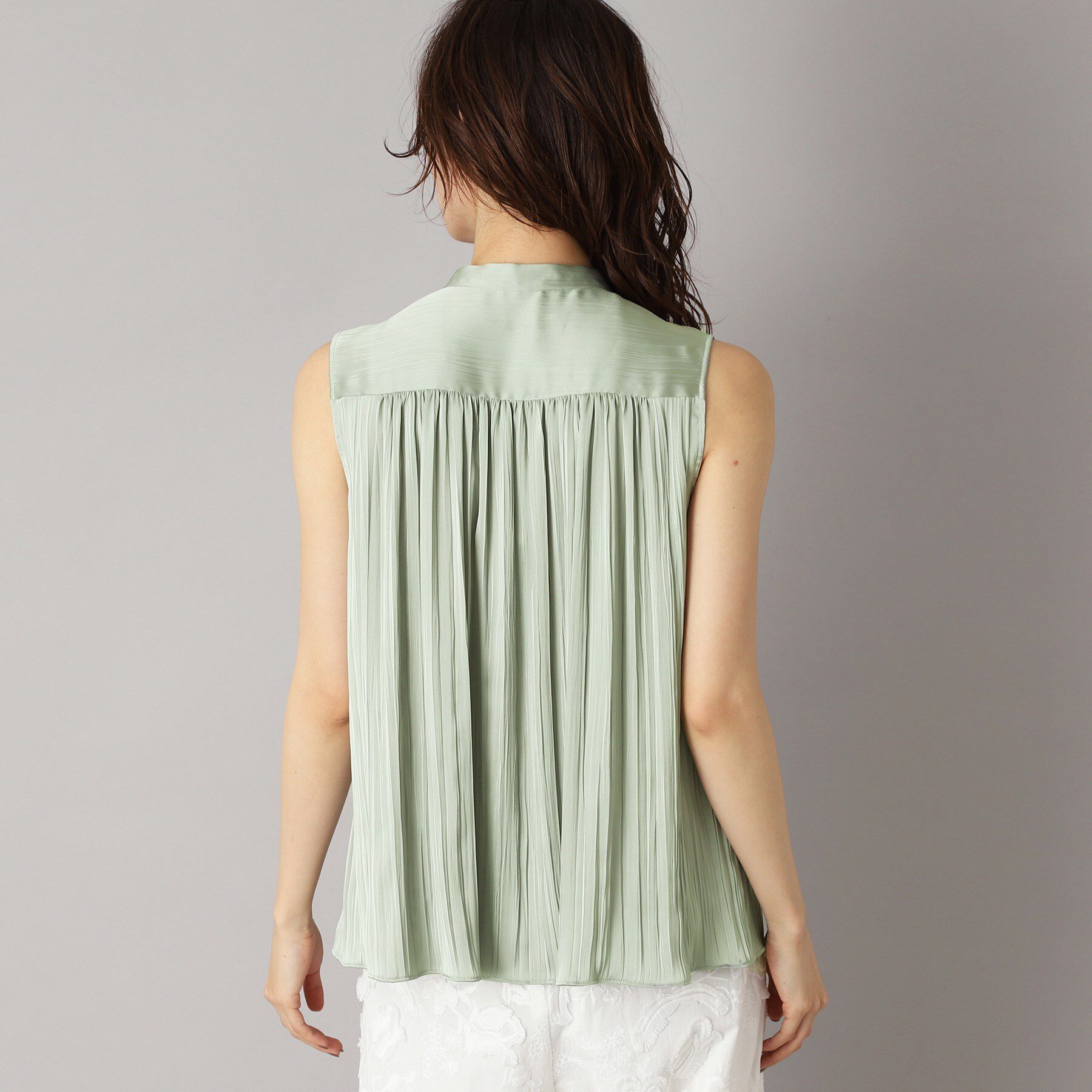 DRESSTERIOR「【洗える/きれいめ】プリーツサテンブラウス」|シャツ・ブラウス|