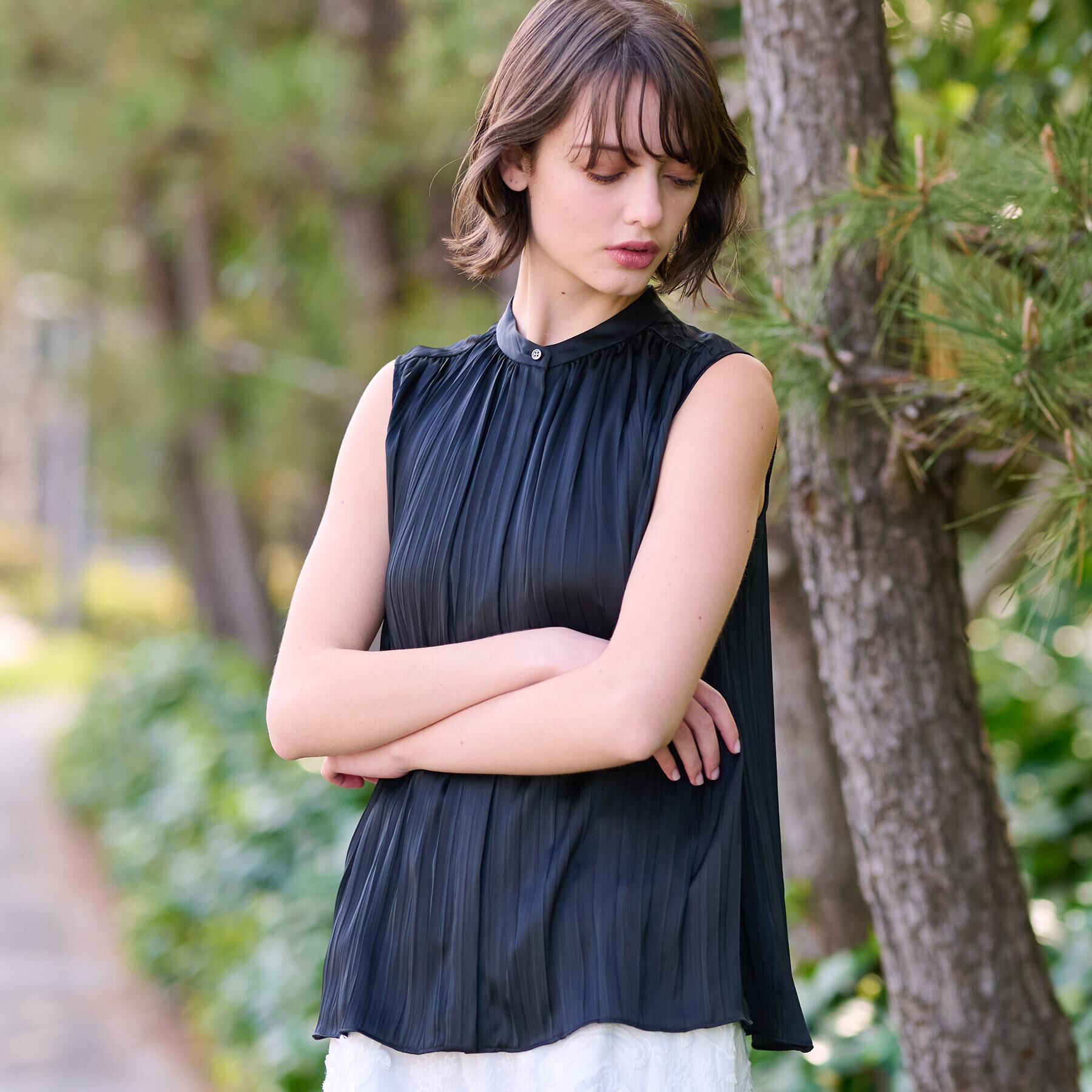 DRESSTERIOR「【洗える/きれいめ】プリーツサテンブラウス」|シャツ・ブラウス|