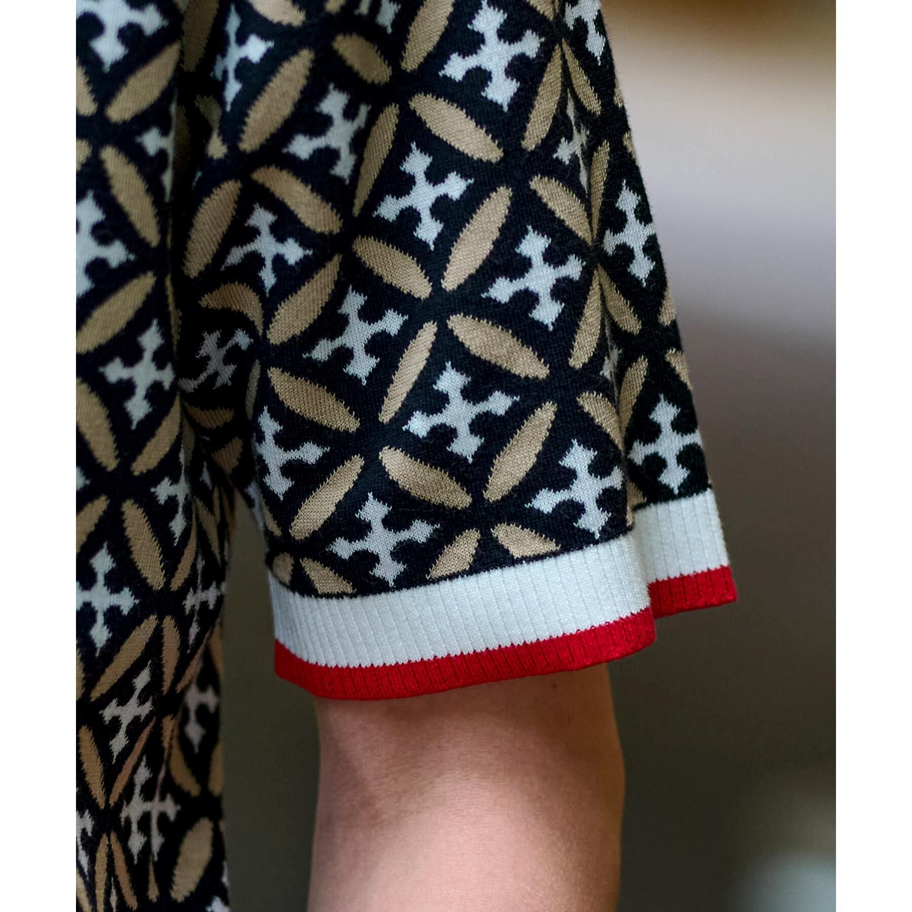 DRESSTERIOR「オーバーラップサークル ニットポロシャツ」|ニット・セーター|