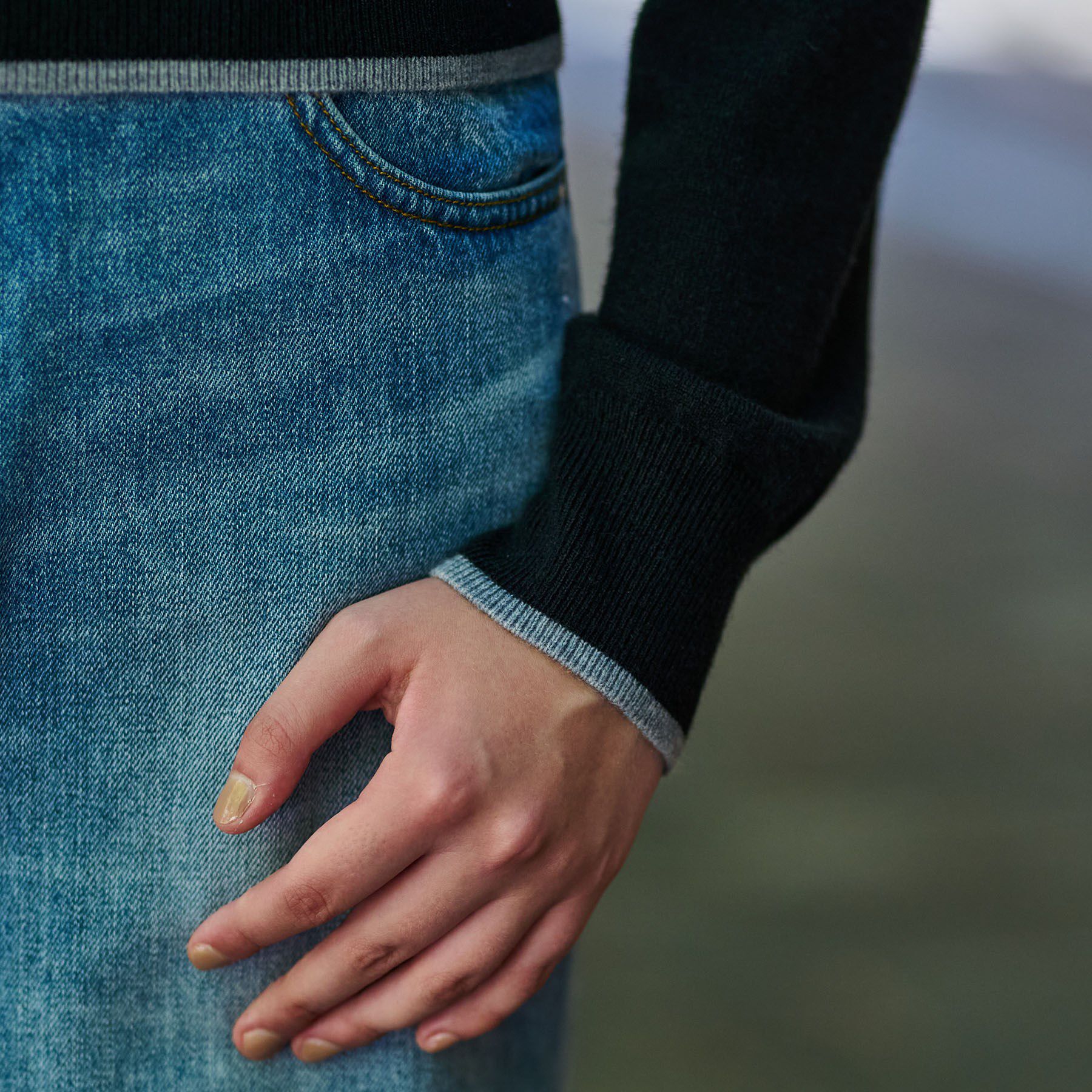 DRESSTERIOR「【CLASSY．12月号掲載】タイガーエンブロイダリークルーネックカーディガン」|カーディガン|