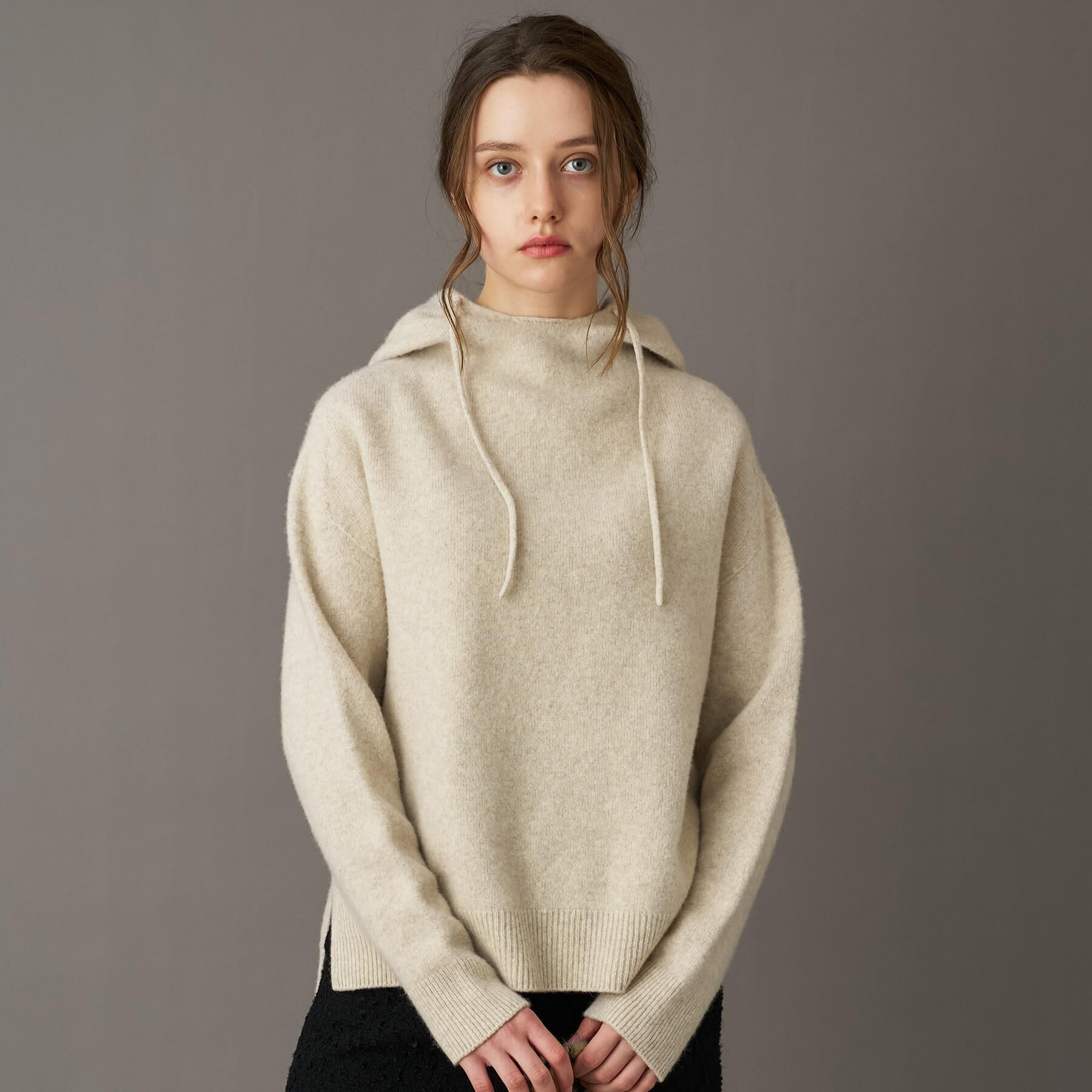 DRESSTERIOR「カシミヤブレンドフードニット」|ニット・セーター|グレージュ(050)