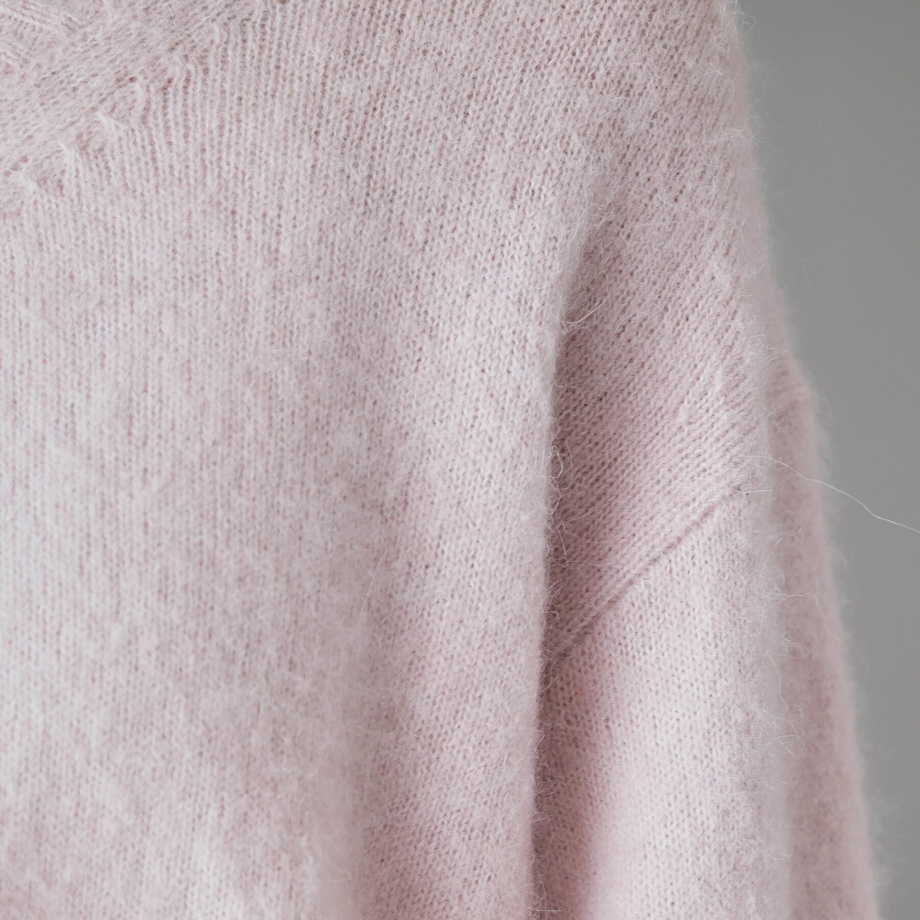 DRESSTERIOR「【CLASSY.12月号掲載】アルパカブレンドVネックニット」|ニット・セーター|