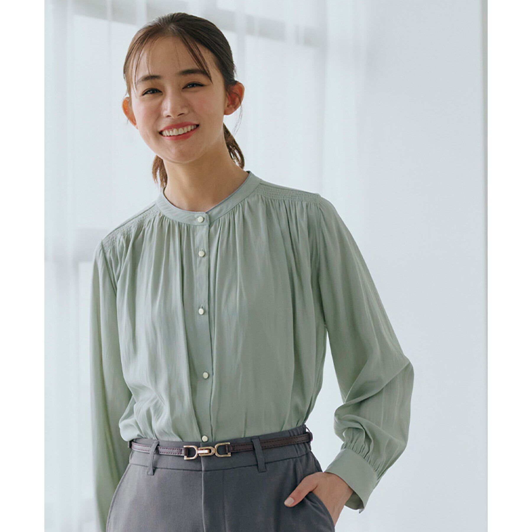 grove「＜ご自宅で洗える＞ヴィンテージサテン9分袖ブラウス」|シャツ・ブラウス|ミントグリーン(02