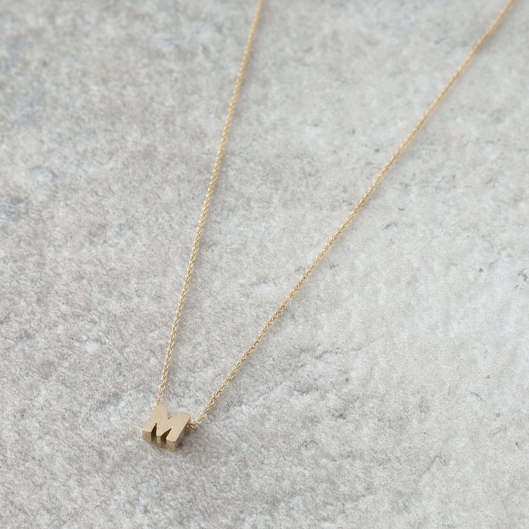 grove「イニシャルショートネックレス」|ネックレス|