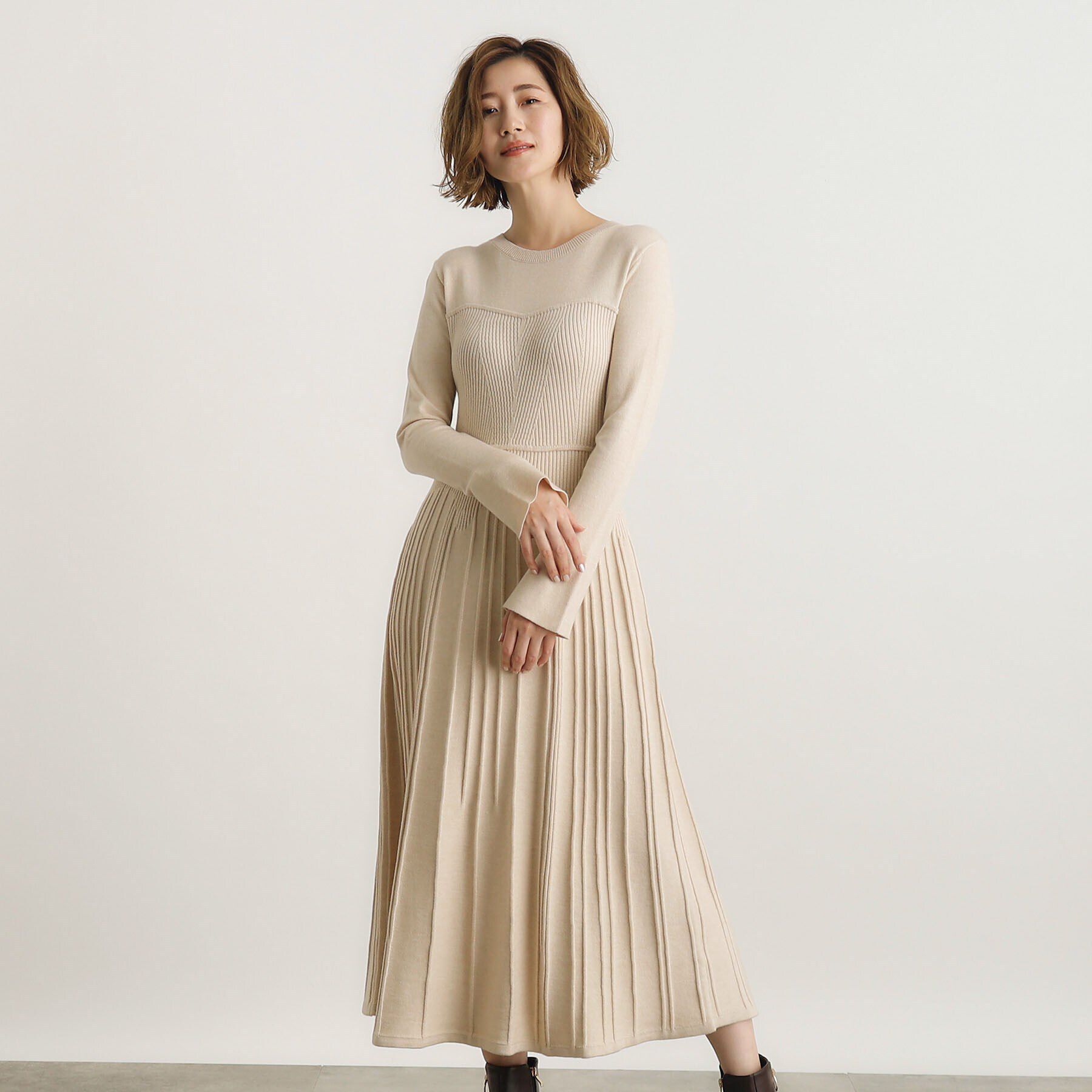 grove「ビスチェライクリブニットワンピース」|ワンピース|ベージュ(052)