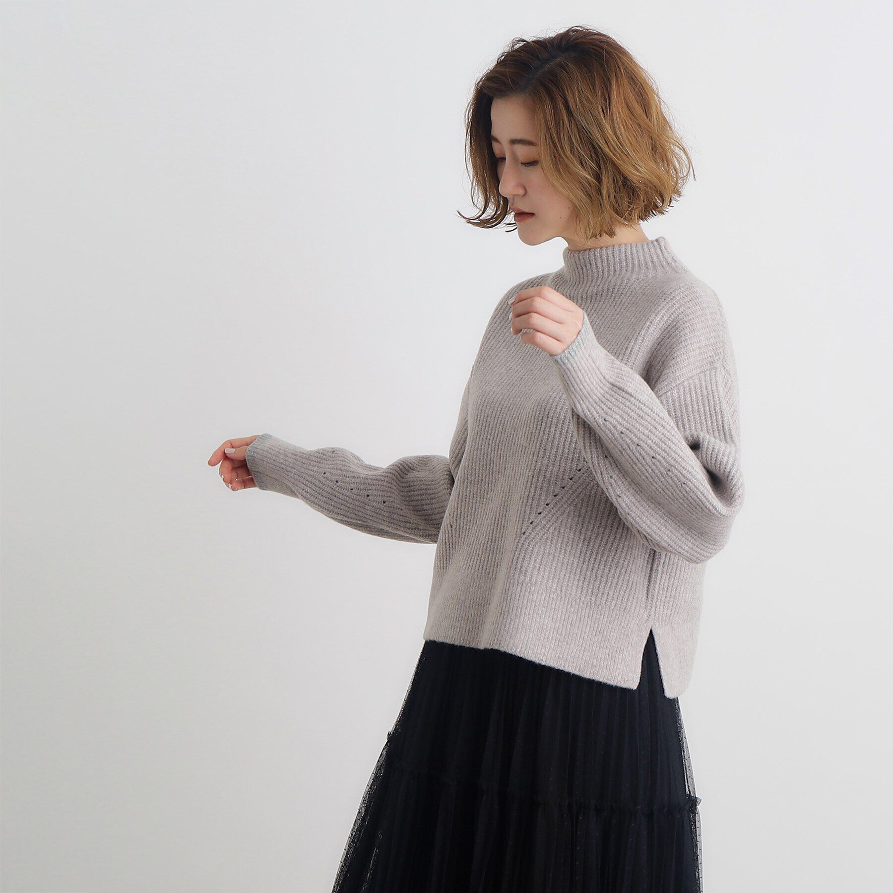 grove「【雑誌掲載】洗えるミルドライクウール混畔ボトルネックニット」|ニット・セーター|