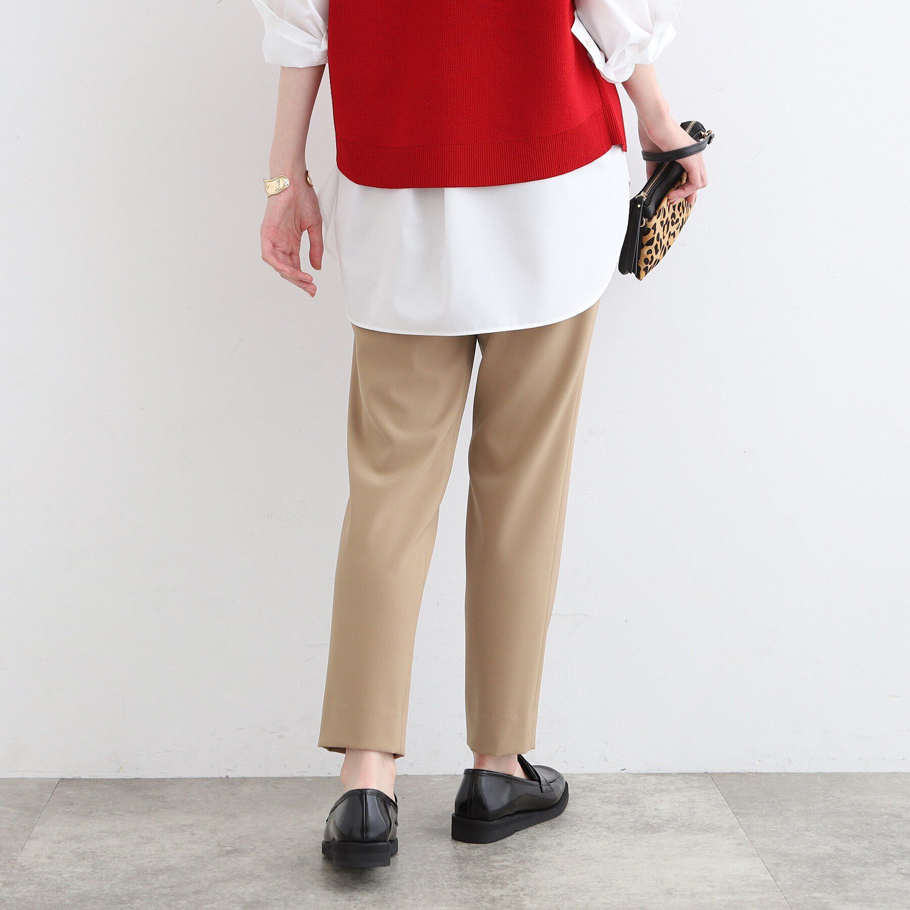 INDIVI「【褒められパンツ／高ストレッチ／ウエストゴム】タックテーパードパンツ」|その他|