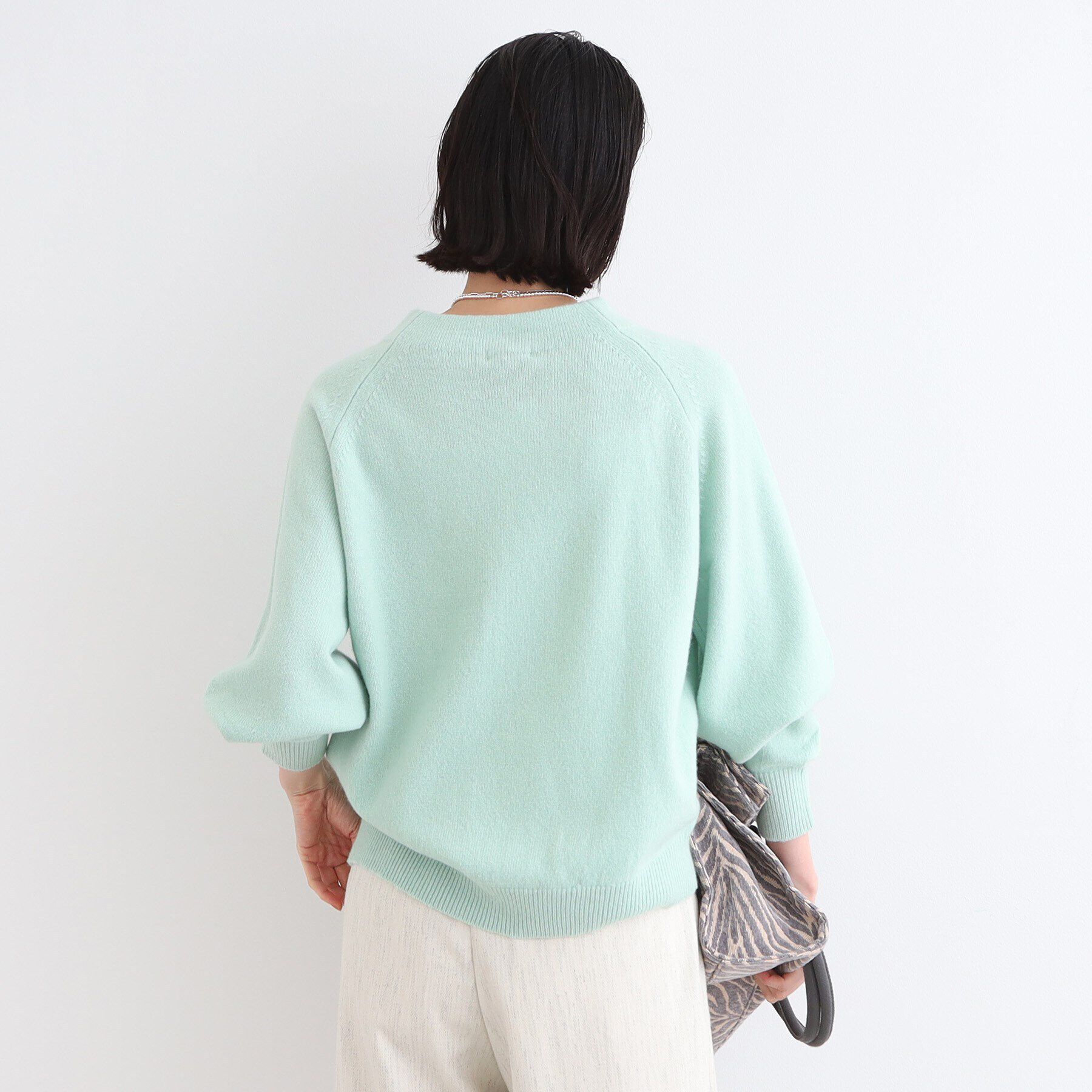 INDIVI「【カシミヤ混】ボリュームスリーブ ボトルネックニット」|ニット・セーター|