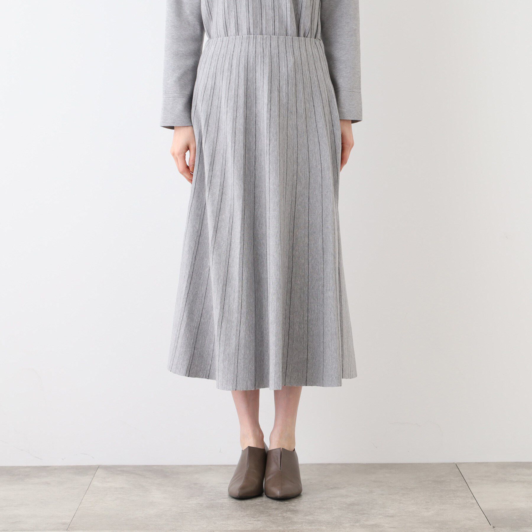 INDIVI「【洗える/SETUP可能】ストライプ柄プリーツニットスカート」|スカート|