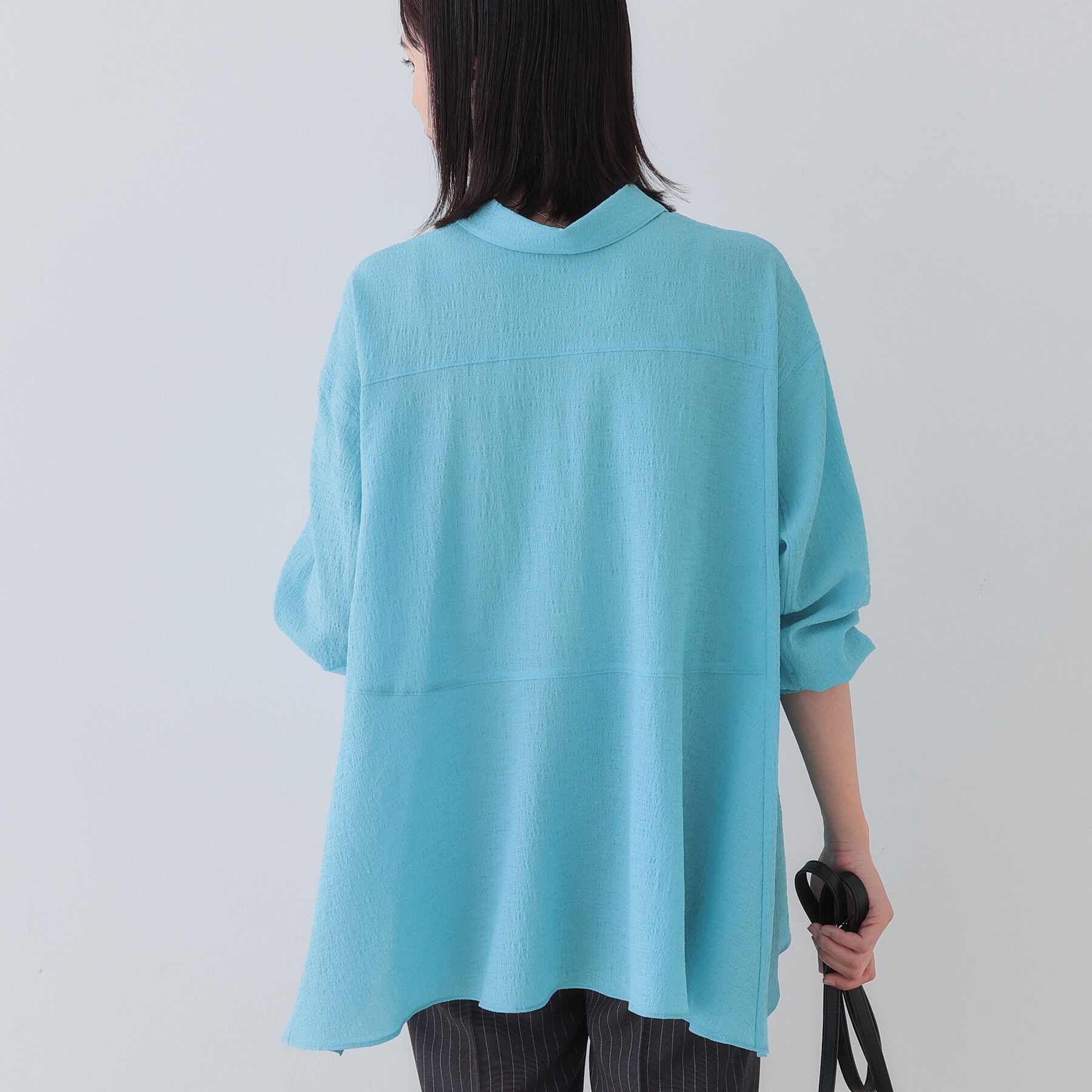 INDIVI「【洗える／凹凸素材】ハンカチーフヘム エアリーブラウス」|シャツ・ブラウス|