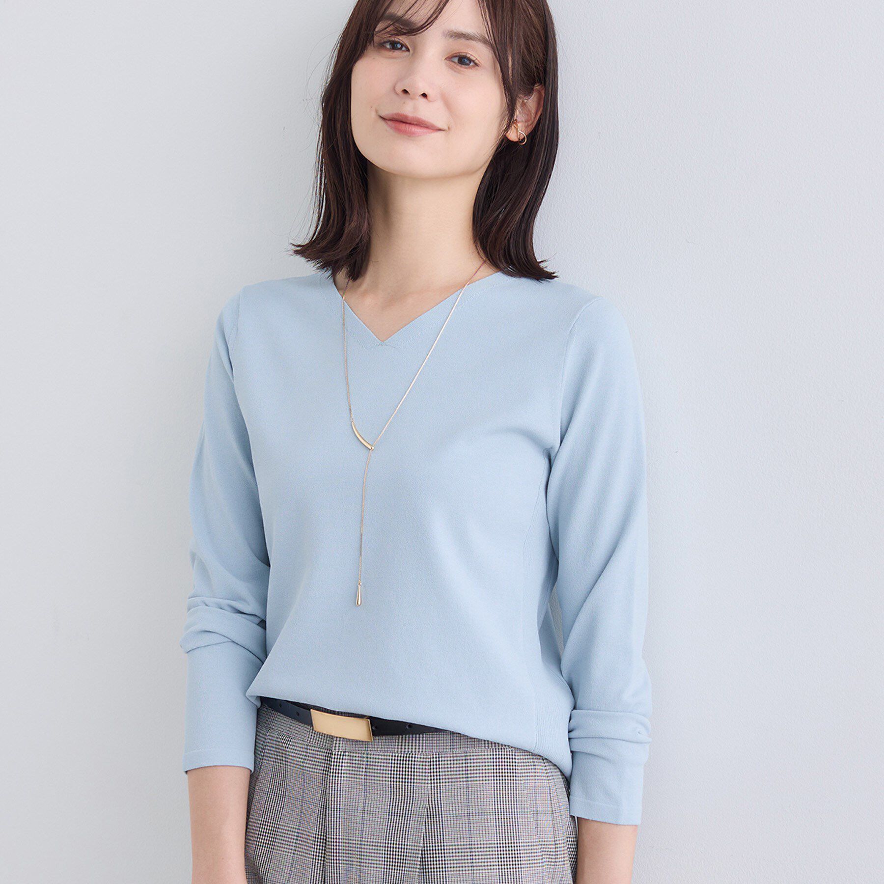 INDIVI「【洗える】Vネックコンパクトニット」|ニット・セーター|