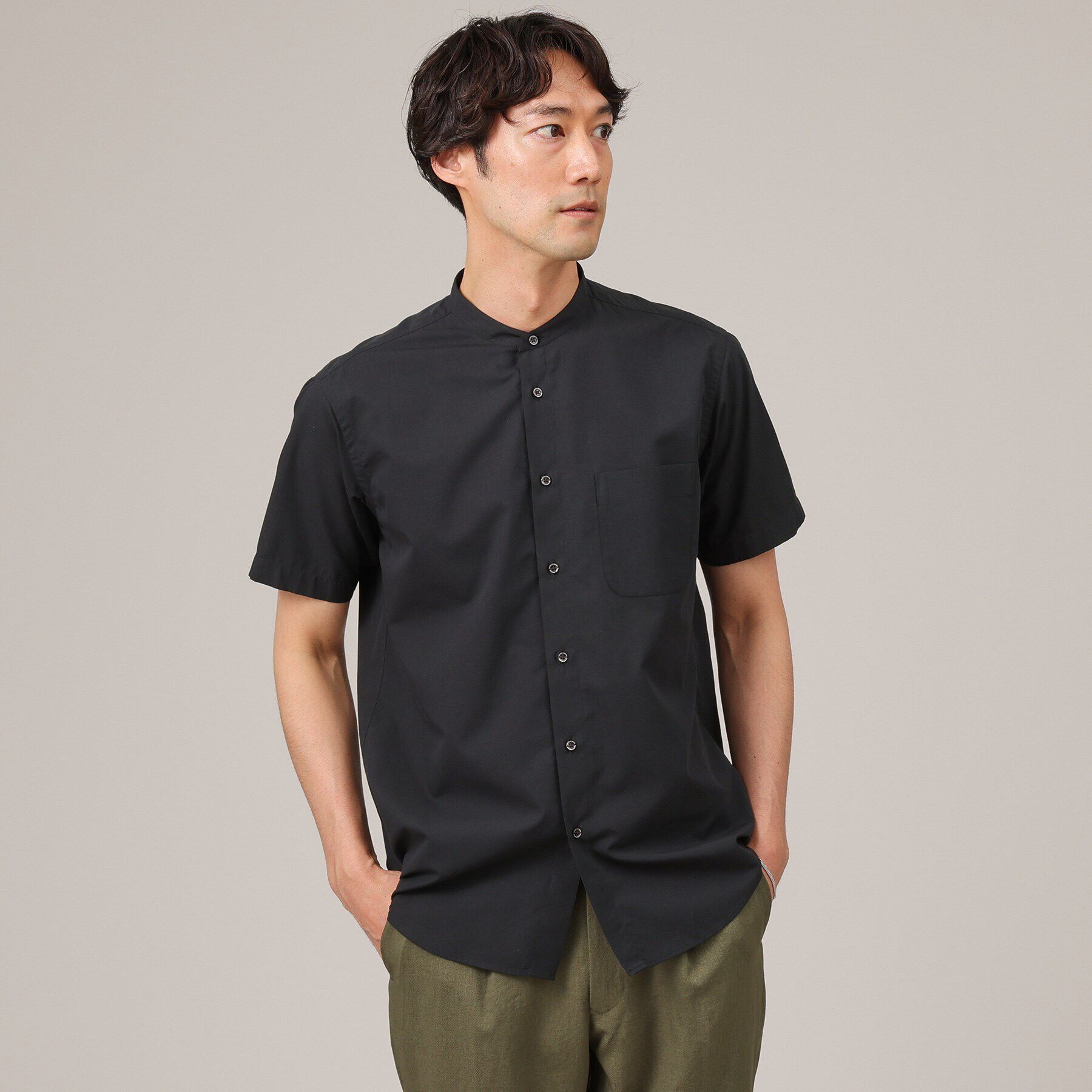 TAKEO KIKUCHI「コットン セルロース バンドカラー 半袖シャツ」|シャツ・ブラウス|ブラック(019)