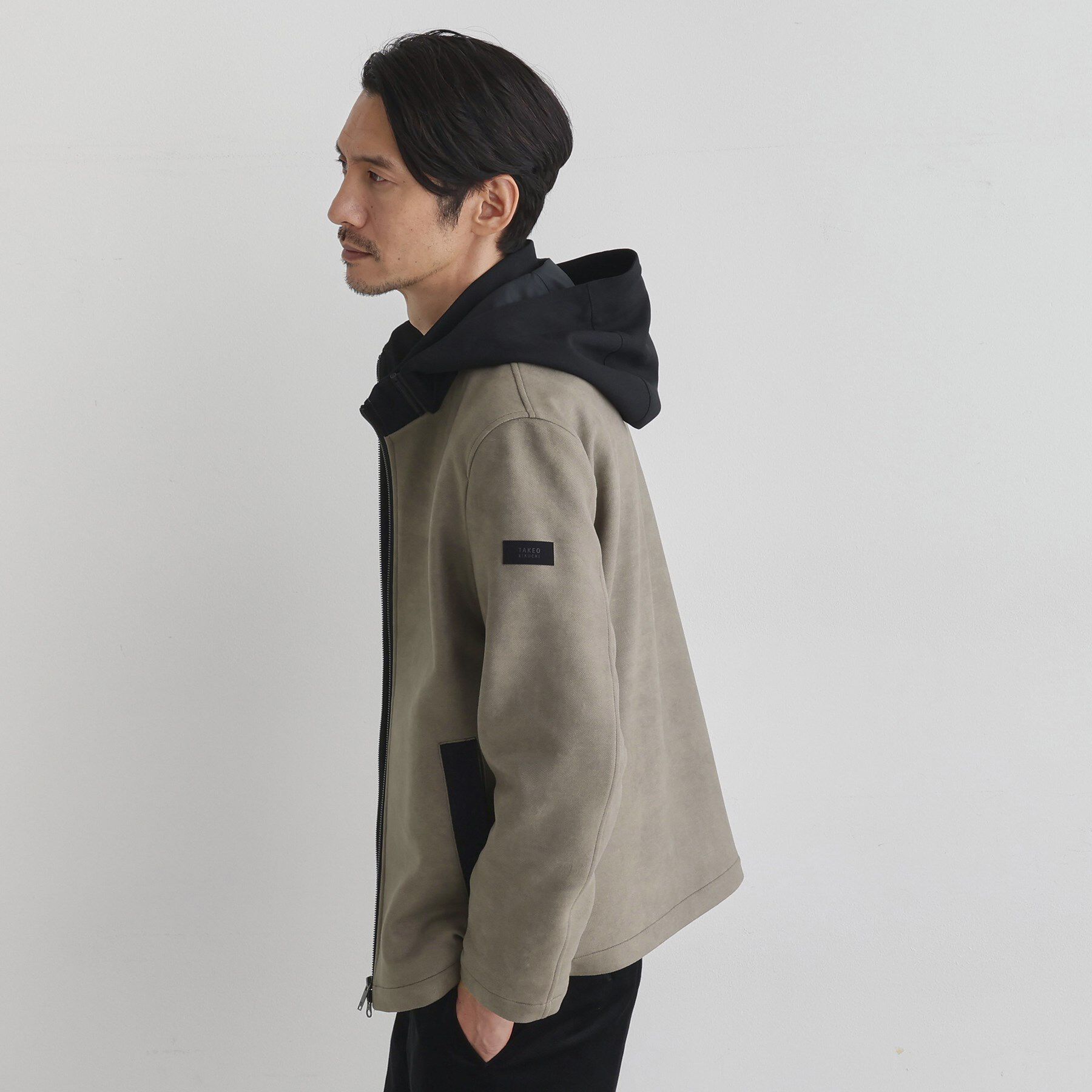 TAKEO KIKUCHI「【JUST ONE LAYER】ダウンファブリック ジップアップ フード ブルゾン」|ブルゾン・スタジャン|