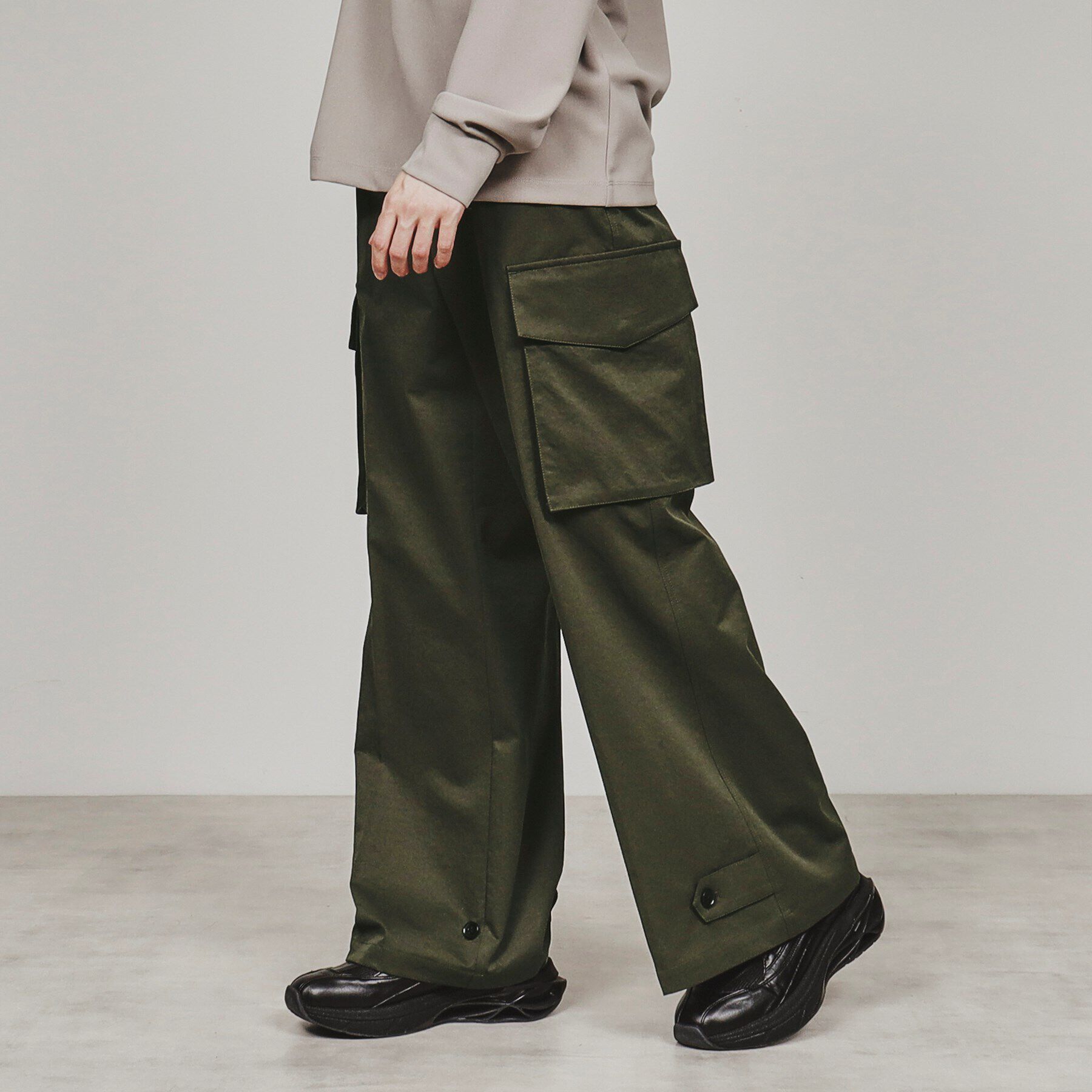 tk.TAKEO KIKUCHI「フレアカーゴパンツ」|その他|