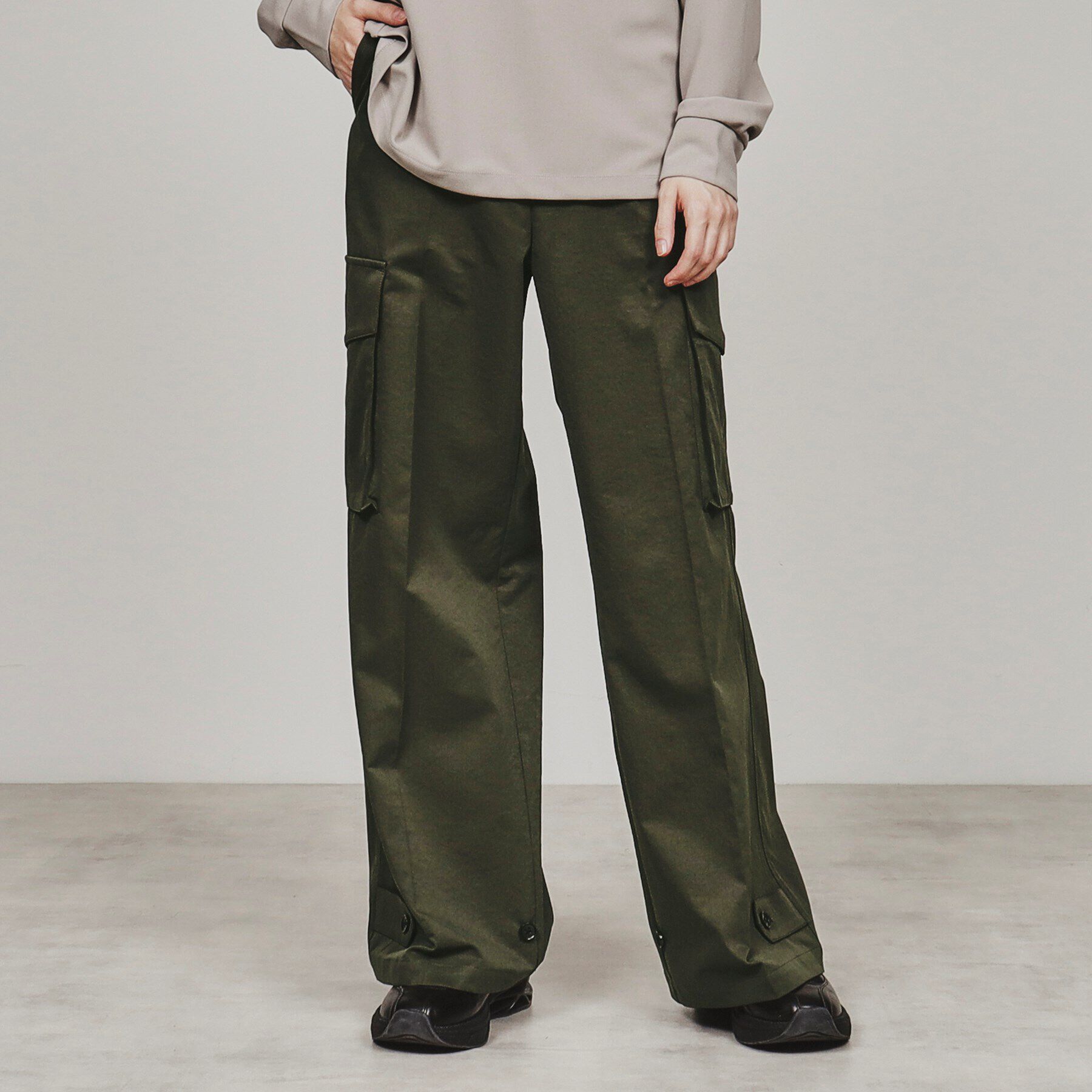 tk.TAKEO KIKUCHI「フレアカーゴパンツ」|その他|オリーブグリーン(0