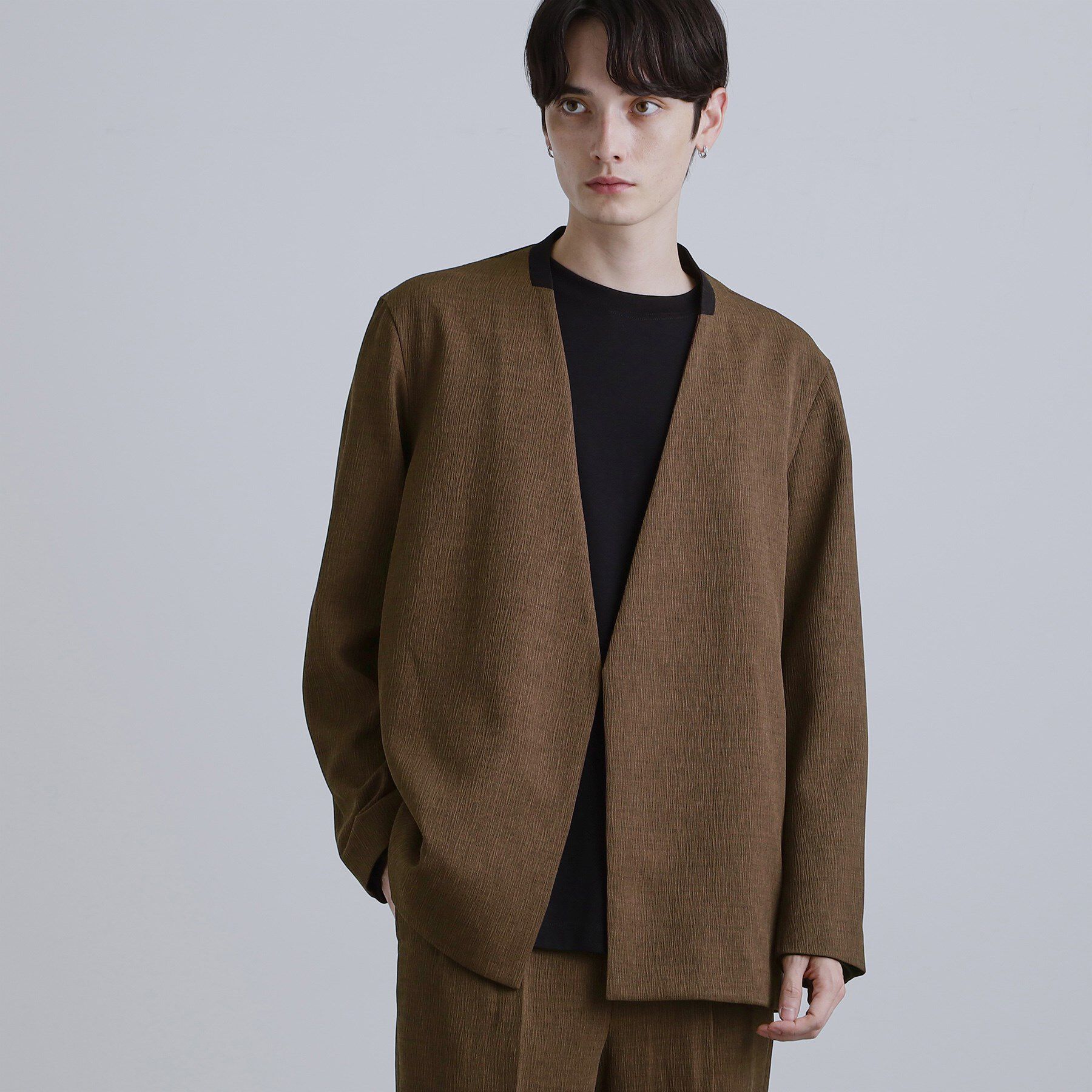 tk.TAKEO KIKUCHI「【セットアップ対応】テッククレープノーカラージャケット」|テーラードジャケット|ブラウン(044)