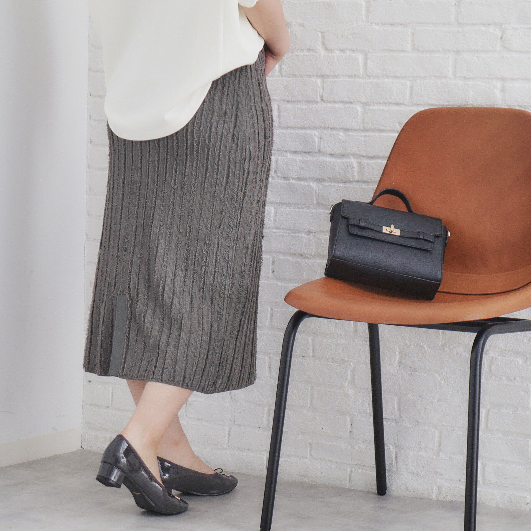 index「カットフリンジニットタイトスカート/セットアップ対応【洗濯機洗い可】」|スカート|