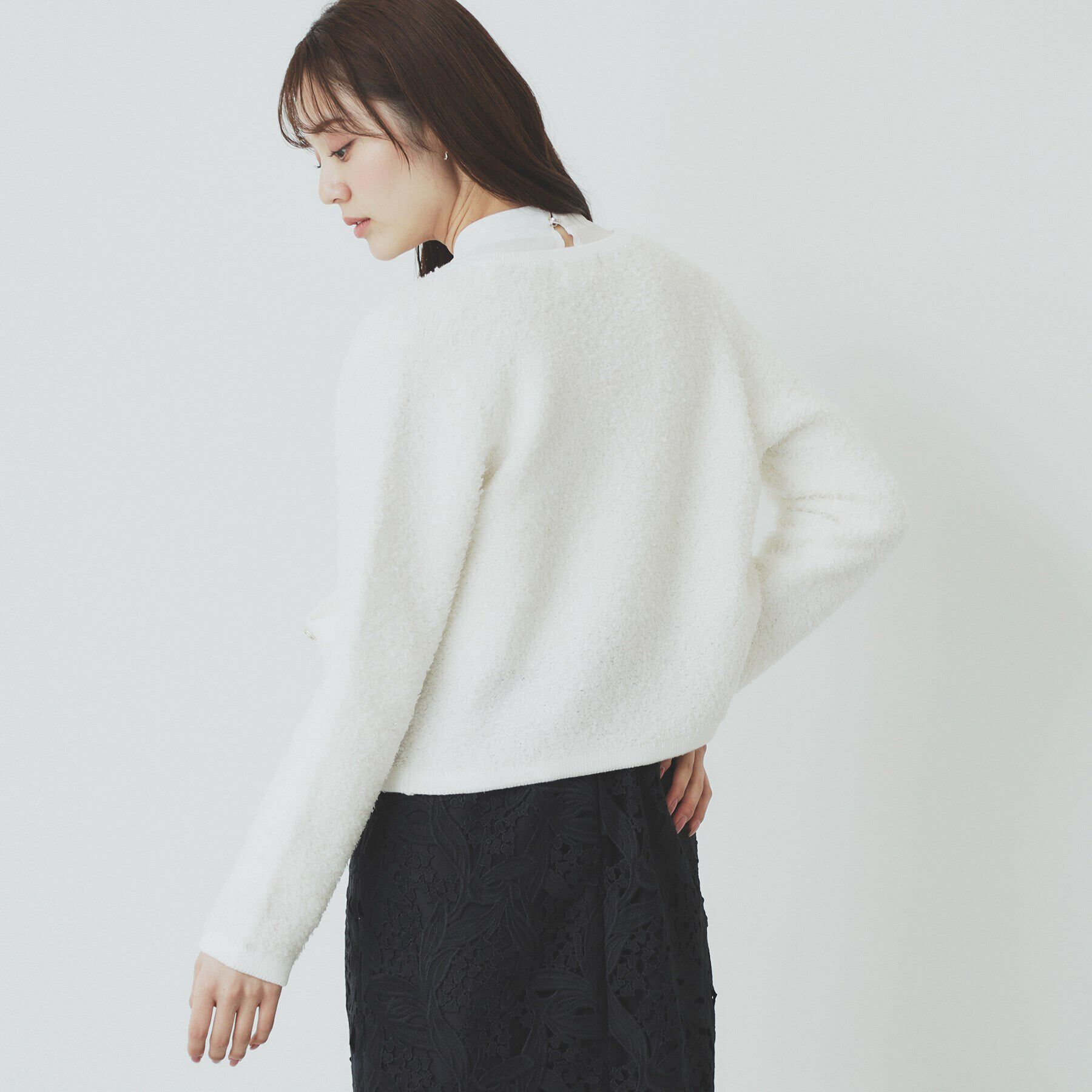 index「Vネックショートラメカーディガン【洗濯機洗い可】」|カーディガン|