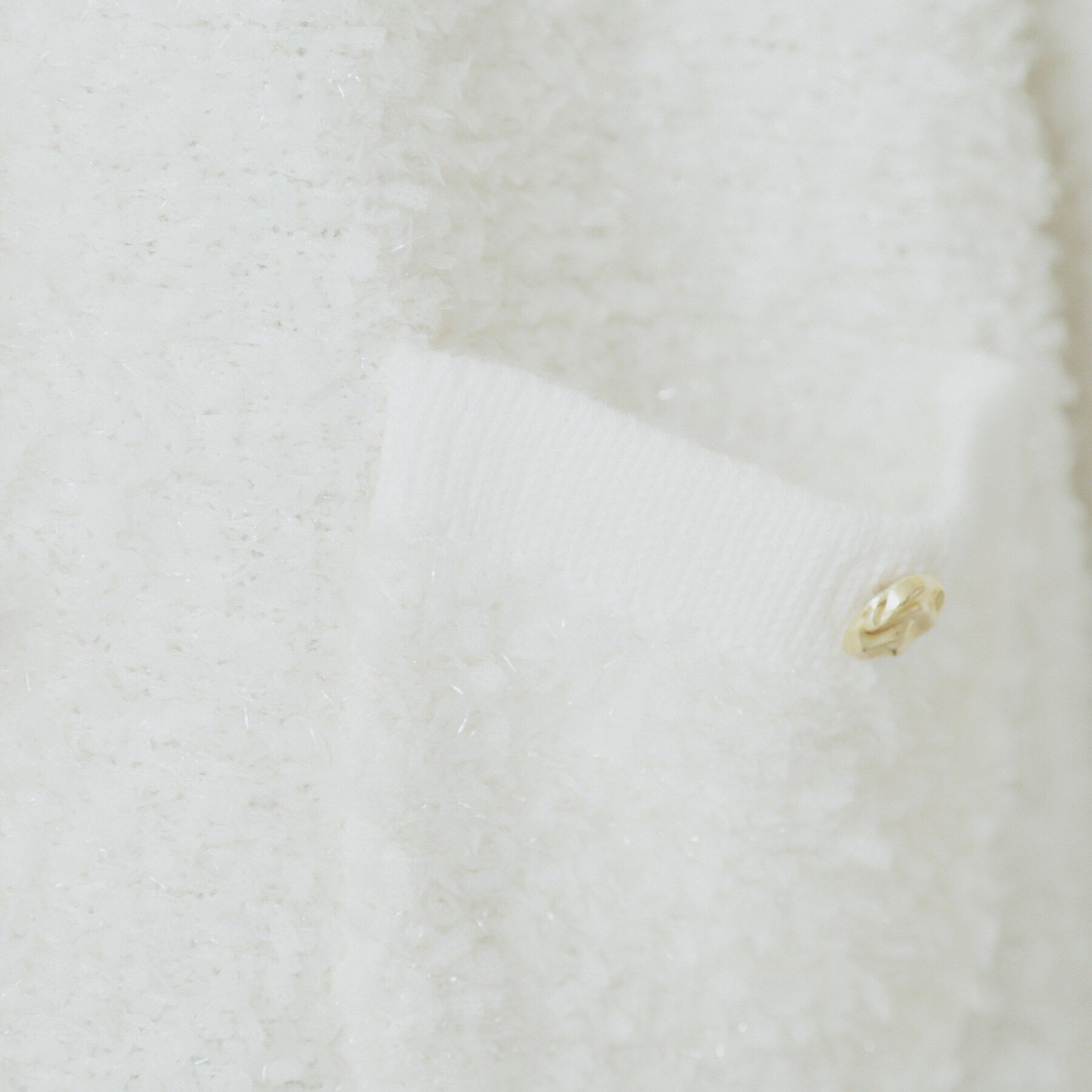 index「Vネックショートラメカーディガン【洗濯機洗い可】」|カーディガン|