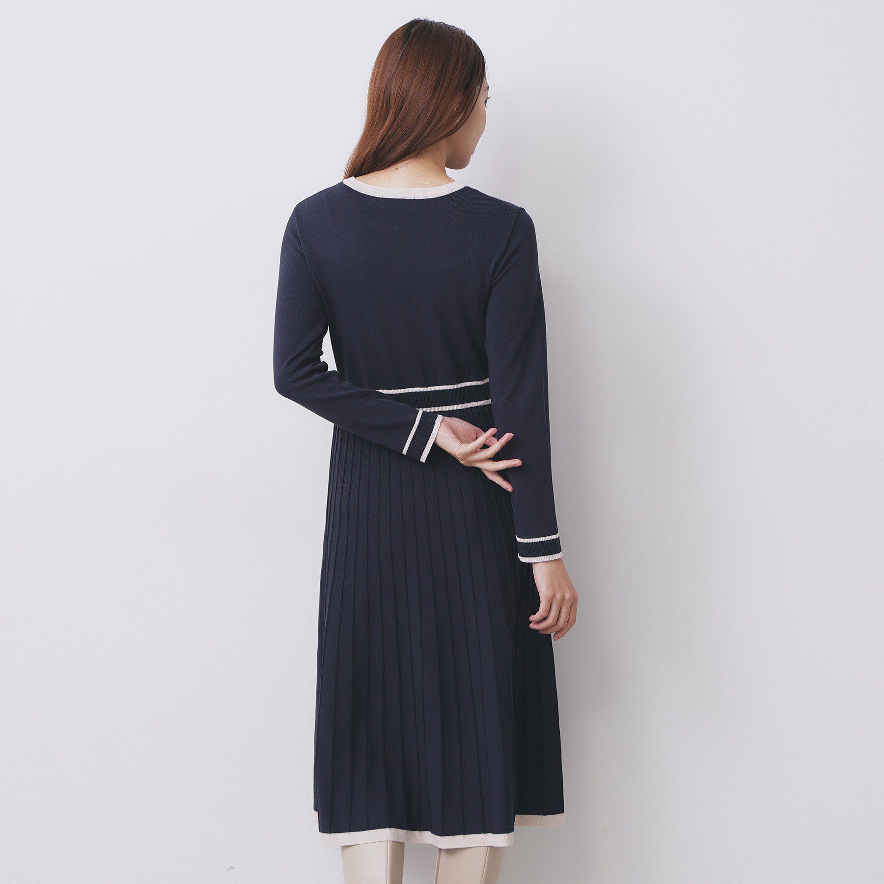 index「バイカラードッキング風ニットワンピース【洗濯機OK/抗ピル】」|ワンピース|