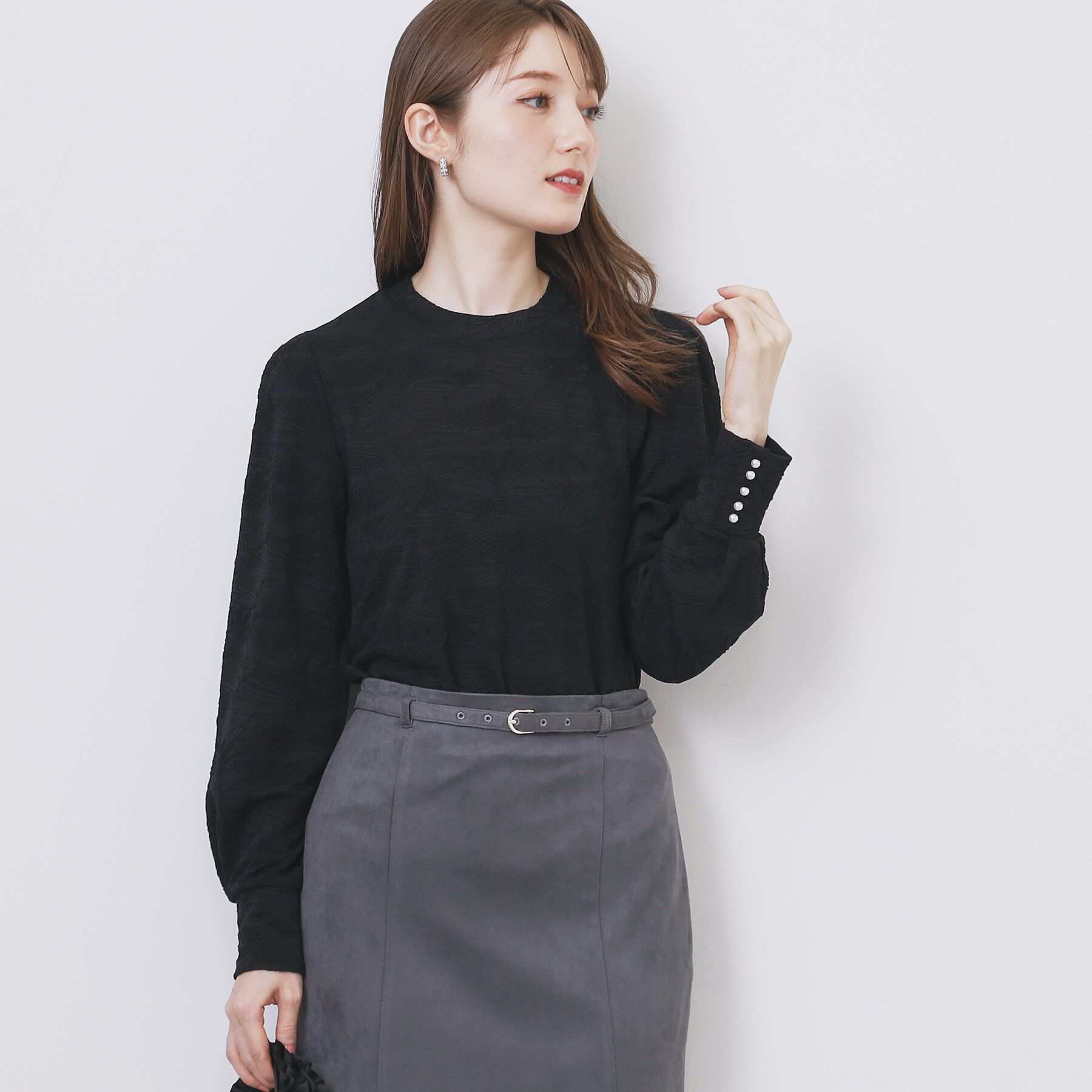 index「フラワージャカードパフスリーブトップス【洗濯機OK】」|Tシャツ・カットソー|ブラック(019)