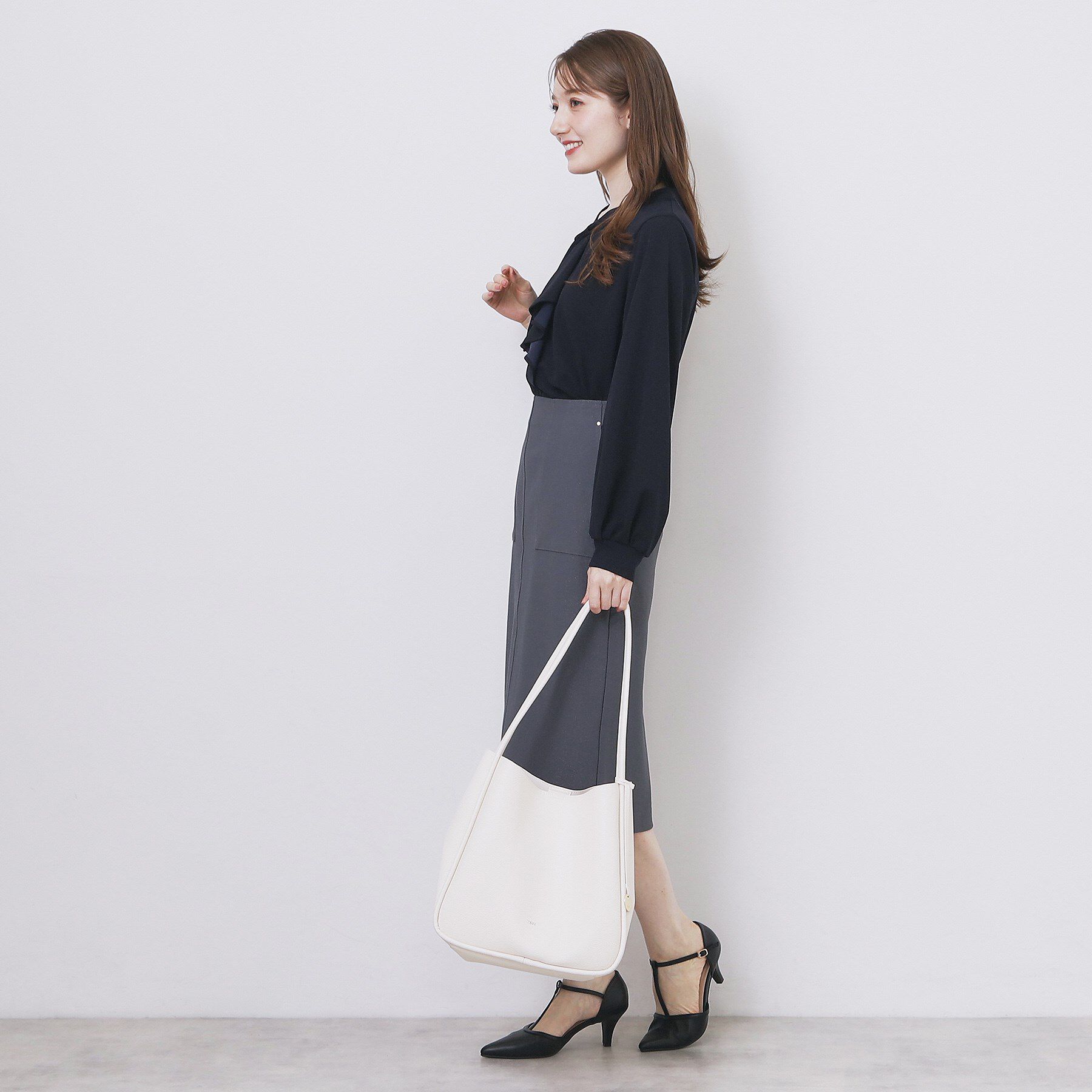 index「ボウタイフリルトップス【洗濯機OK/ストレッチ/イージーアイロン/防シワ】《S～3L》」|Tシャツ・カットソー|