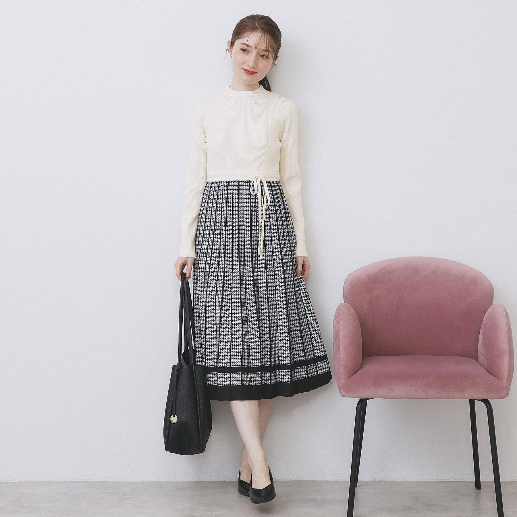 index「千鳥チェックバイカラーニットワンピース【洗濯機OK/抗ピル】」|ワンピース|