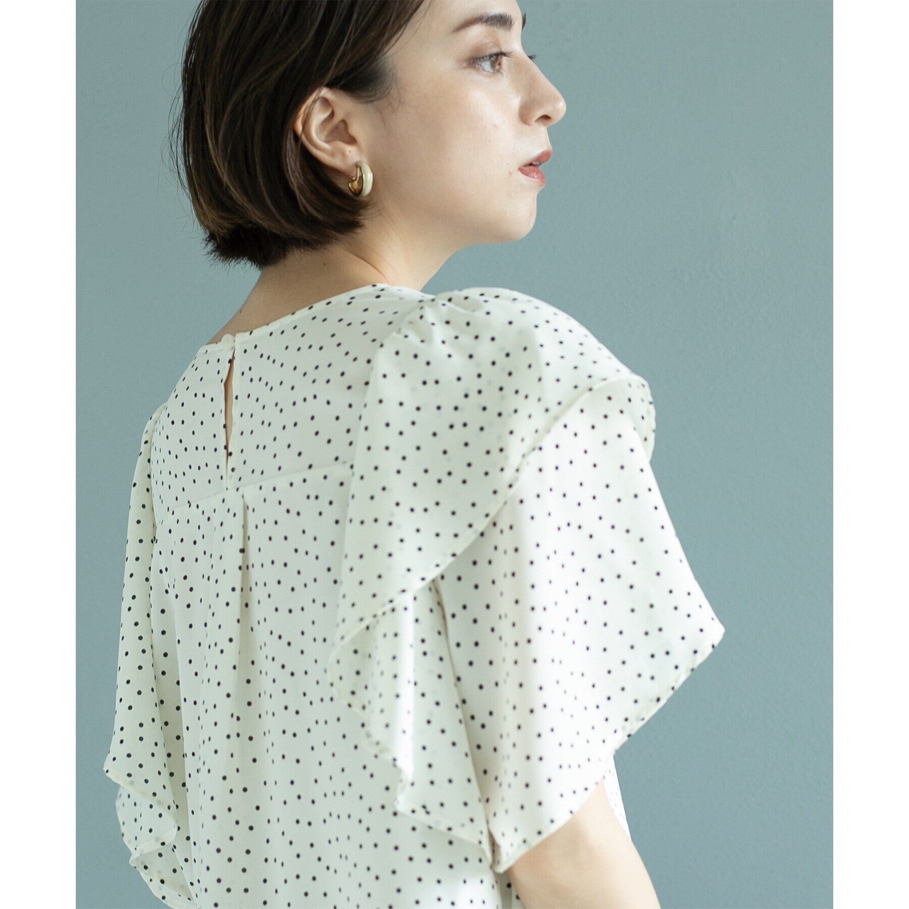 OPAQUE.CLIP「《美人百花掲載》ドットプリントフレアスリーブ【洗濯機洗い可】」|シャツ・ブラウス|