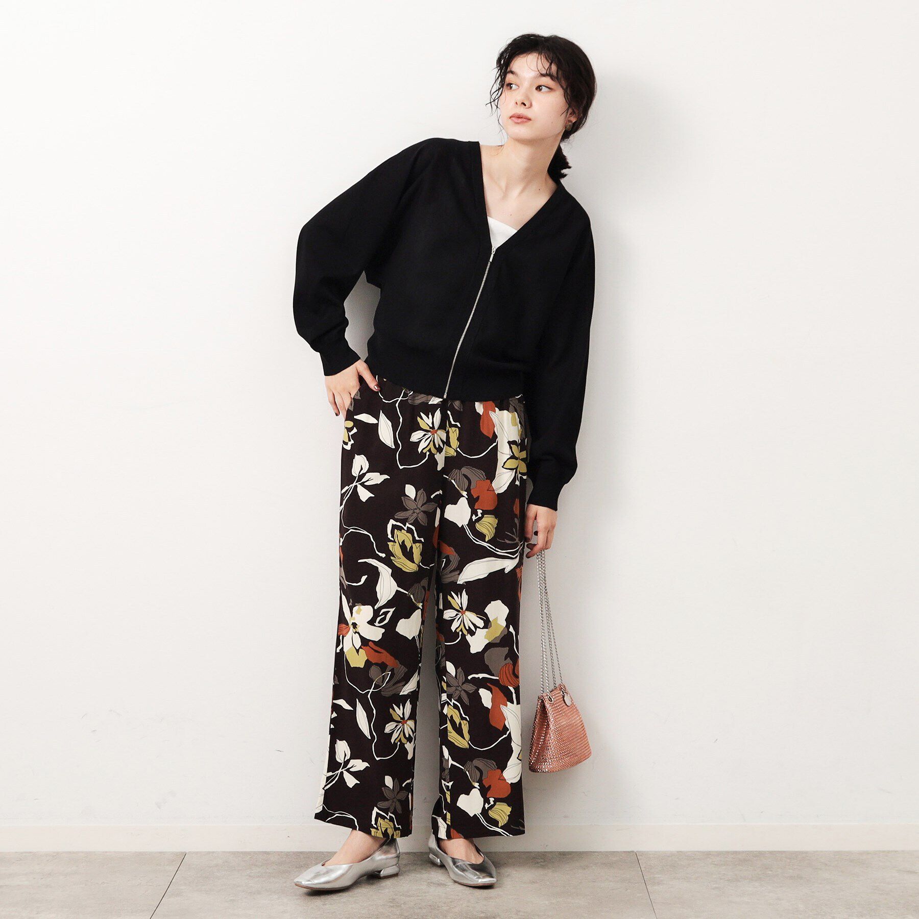 OPAQUE.CLIP「UV VネックZIPドルマンニットカーディガン【洗濯機洗い可/抗ピル】」|カーディガン|