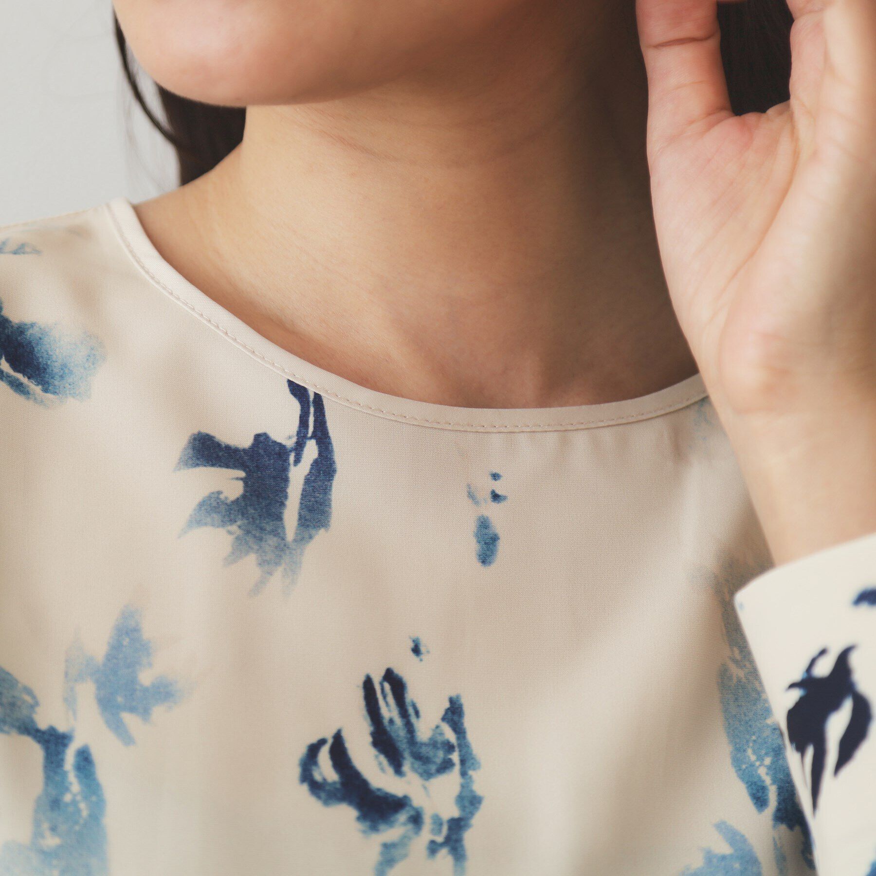 OPAQUE.CLIP「フラワープリント フィット＆フレアワンピース【洗濯機洗い可】」|ワンピース|