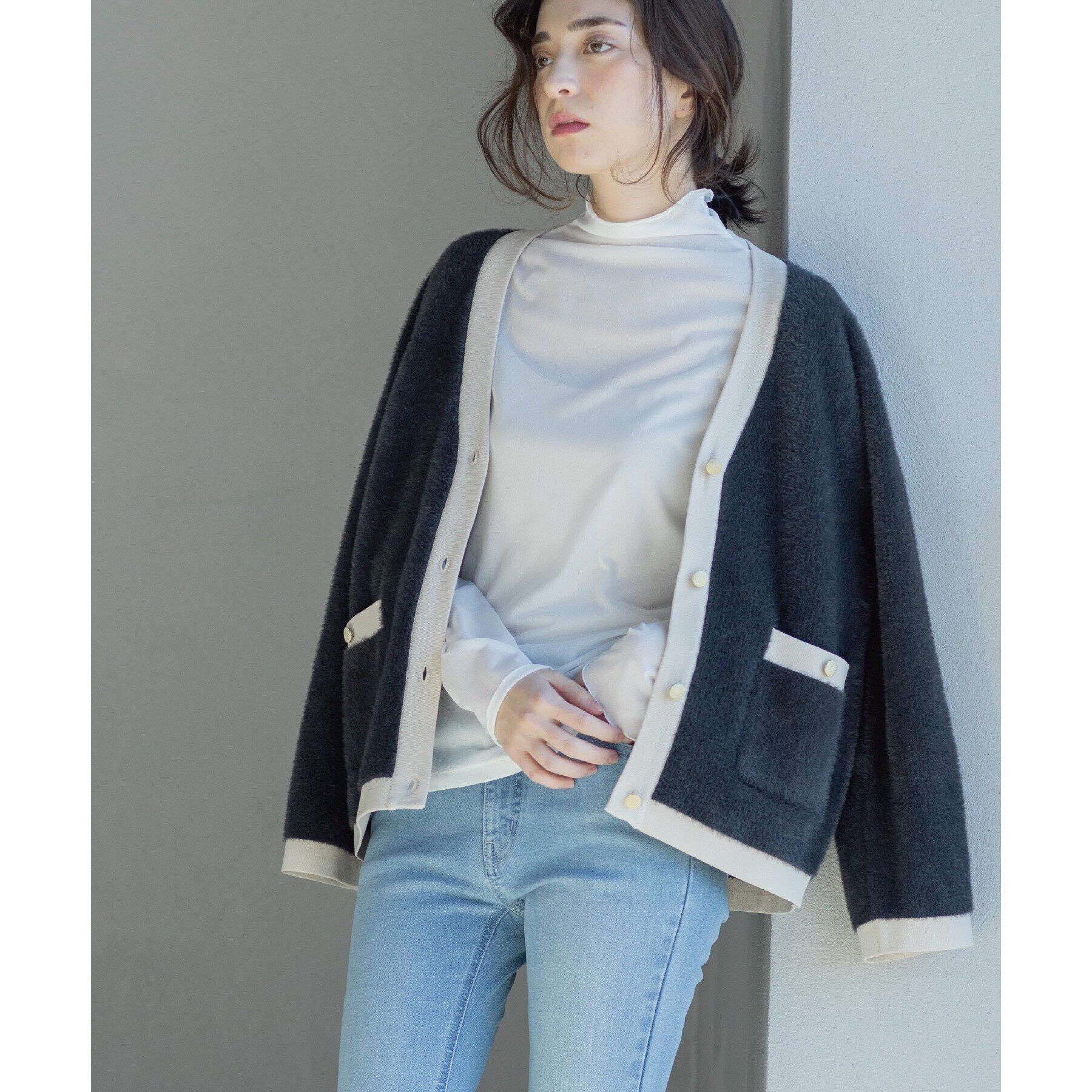 OPAQUE.CLIP「フェザーヤーン配色Vネックカーディガン【洗濯機洗い可】」|カーディガン|