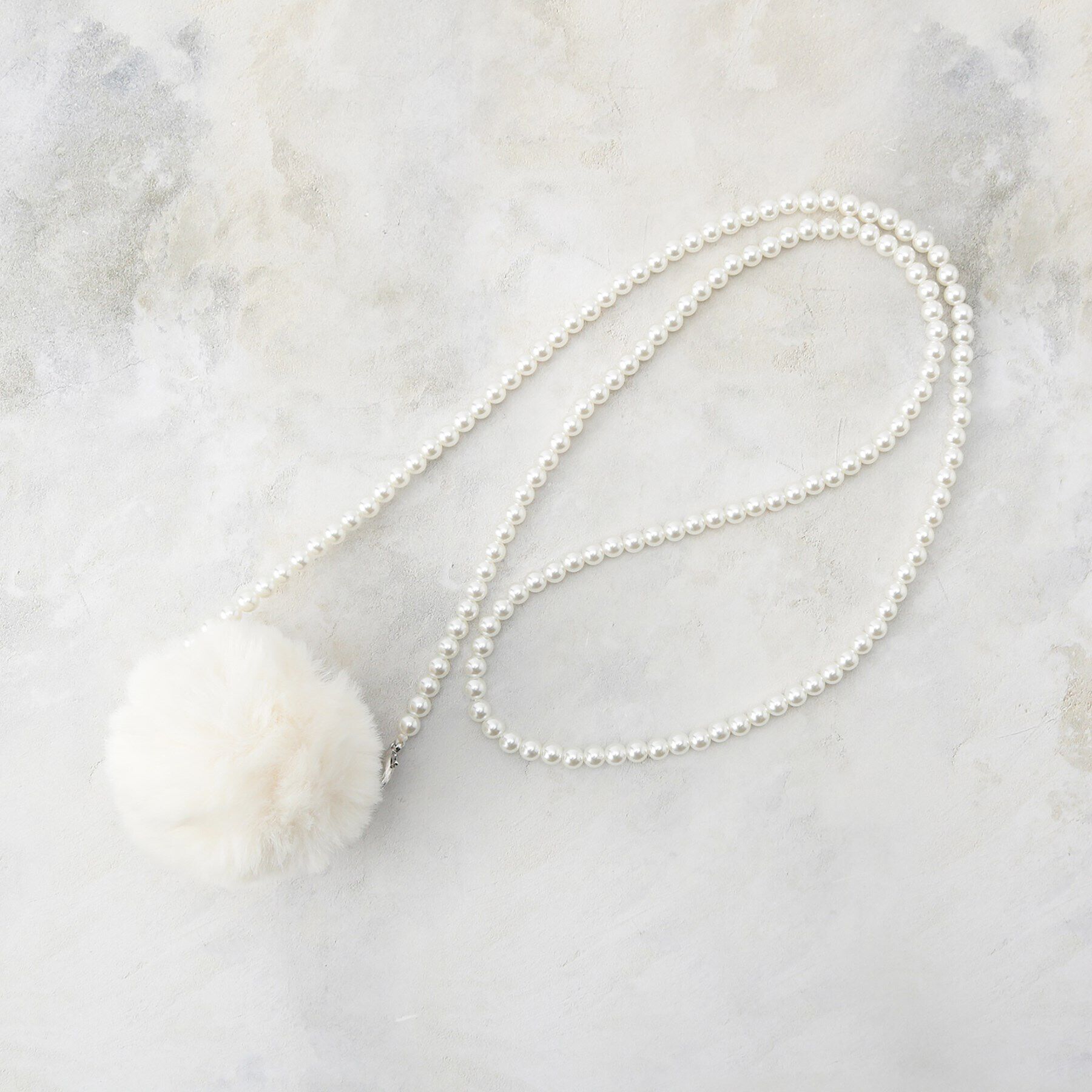 OPAQUE.CLIP「フェイクファーストラップチャーム」|ストラップ|オフホワイト(003