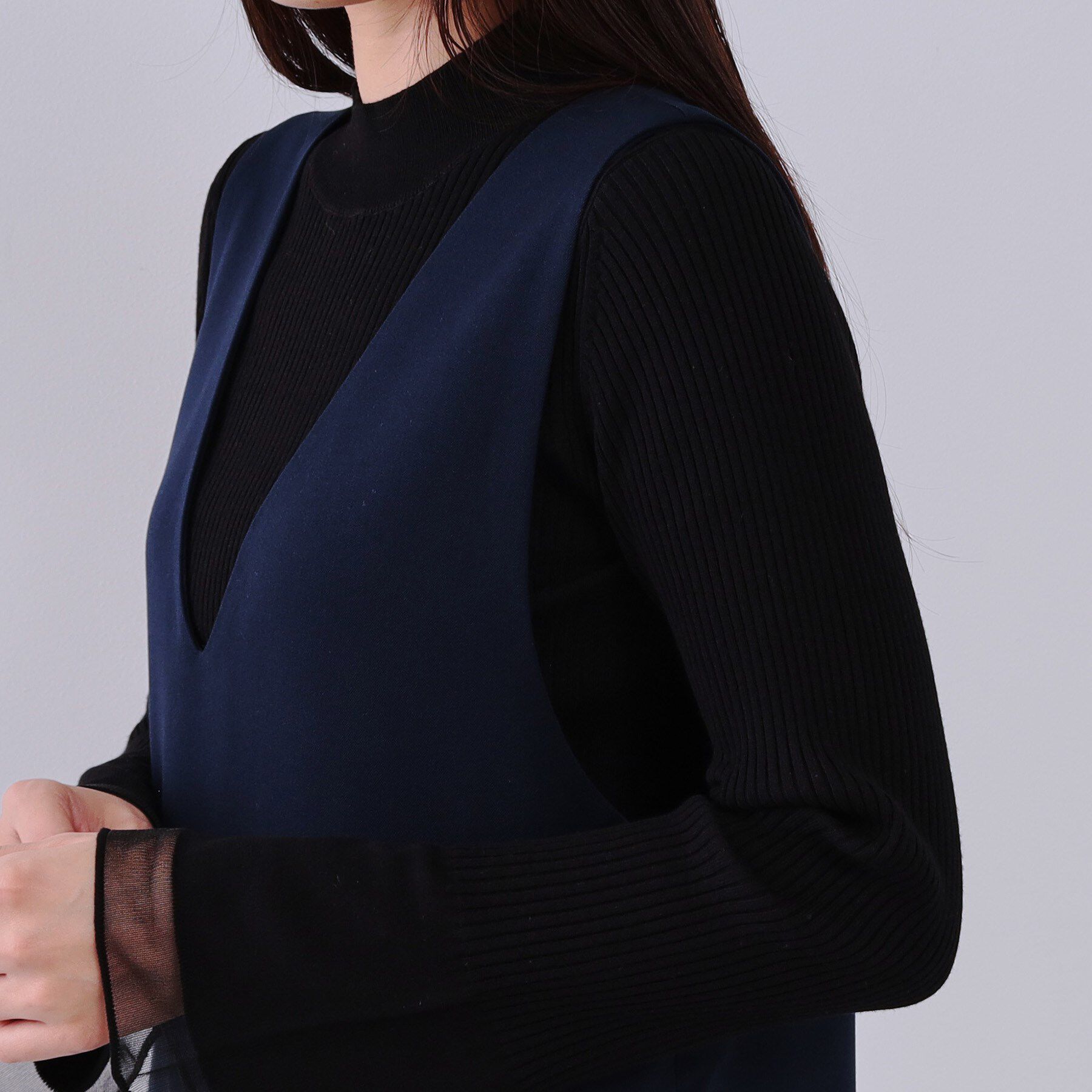 OPAQUE.CLIP「Vネックオールインワン【洗濯機洗い可】」|オールインワン|