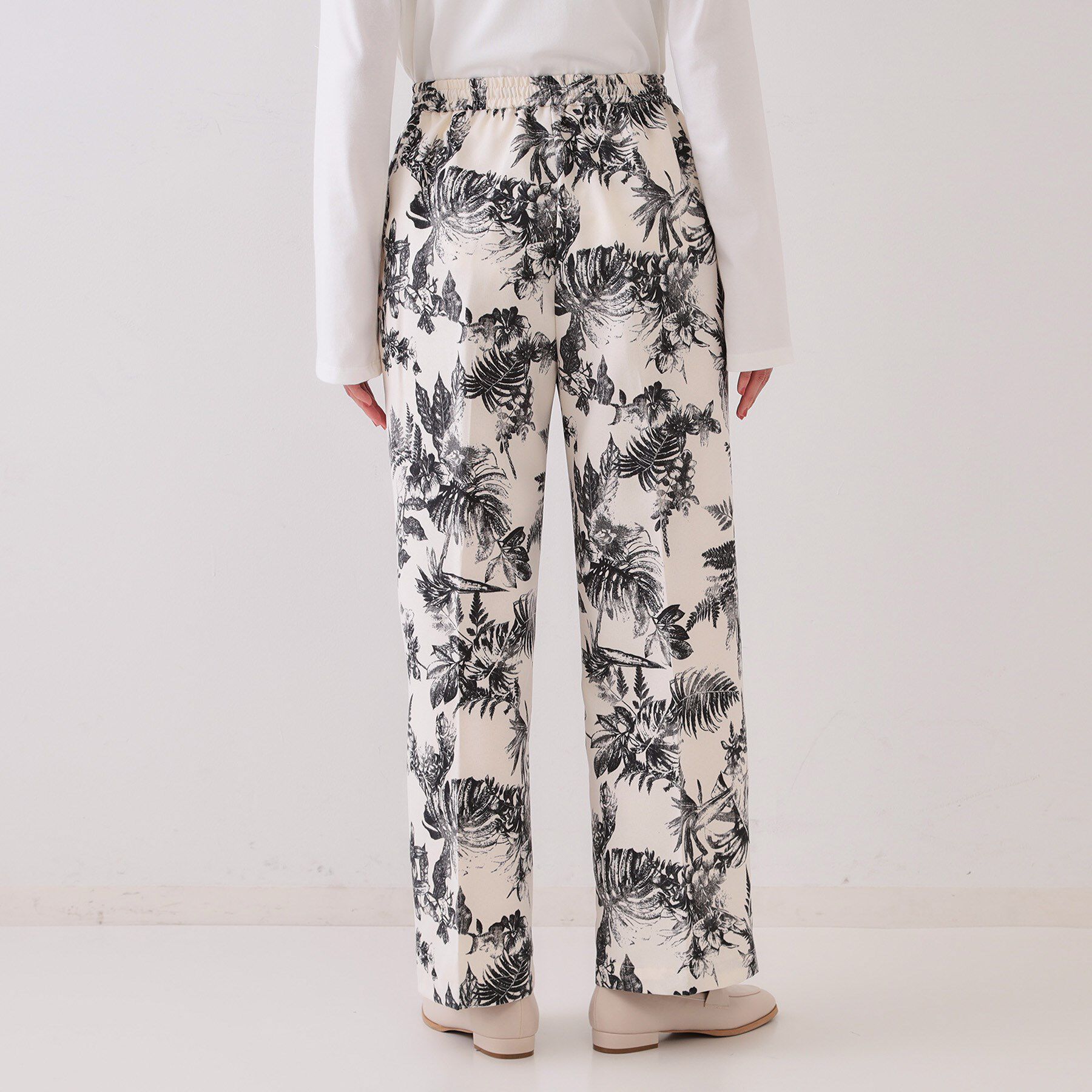 OPAQUE.CLIP「ボタニカルプリントイージーパンツ【洗濯機洗い可】」|その他|