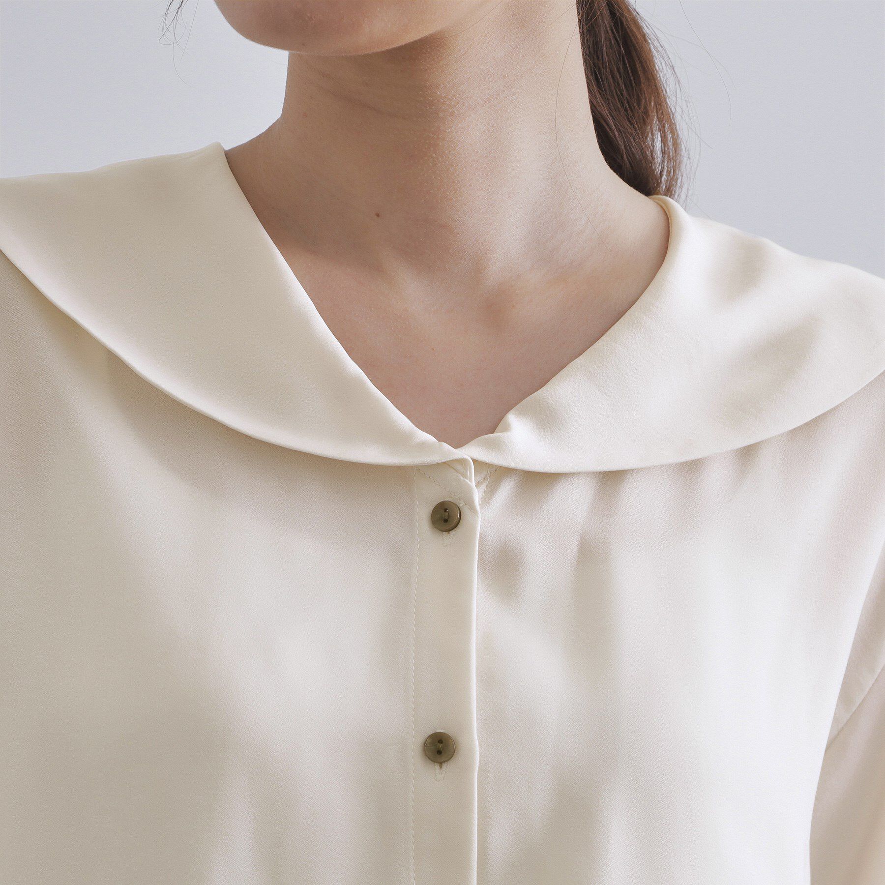 OPAQUE.CLIP「ヴィンテージサテンセーラーカラーブラウス【洗濯機洗い可】」|シャツ・ブラウス|