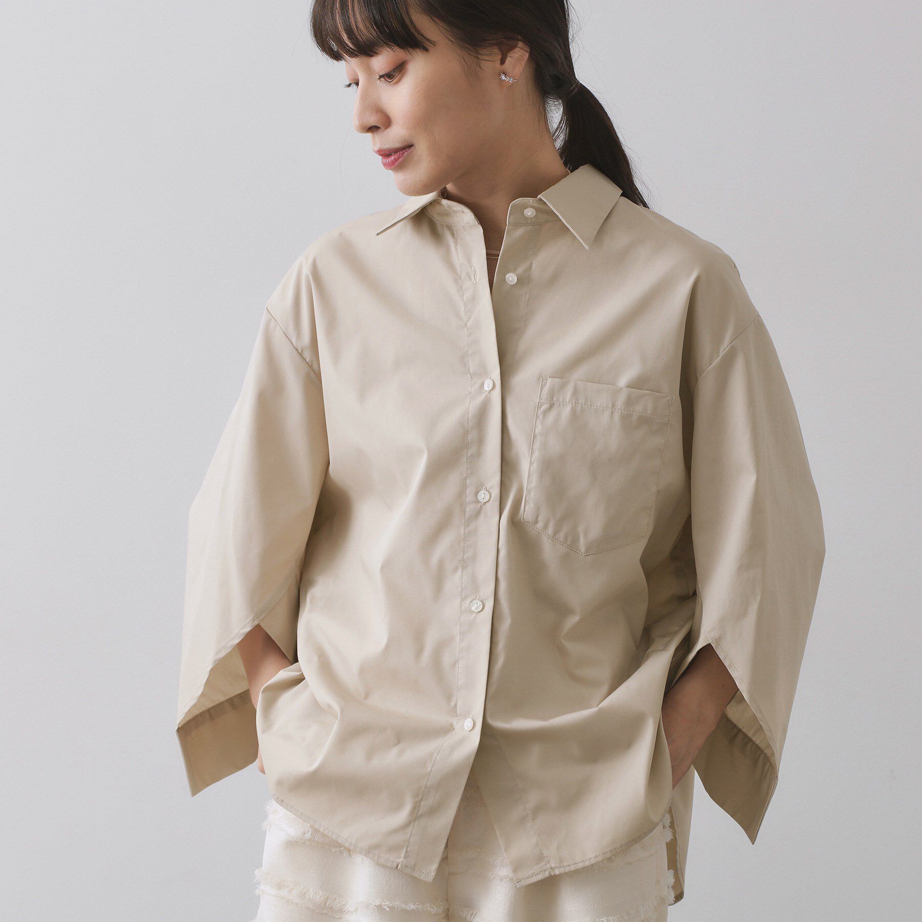 OPAQUE.CLIP「フォルムデザインシャツ【洗濯機OK】」|シャツ・ブラウス|ベージュ(052)
