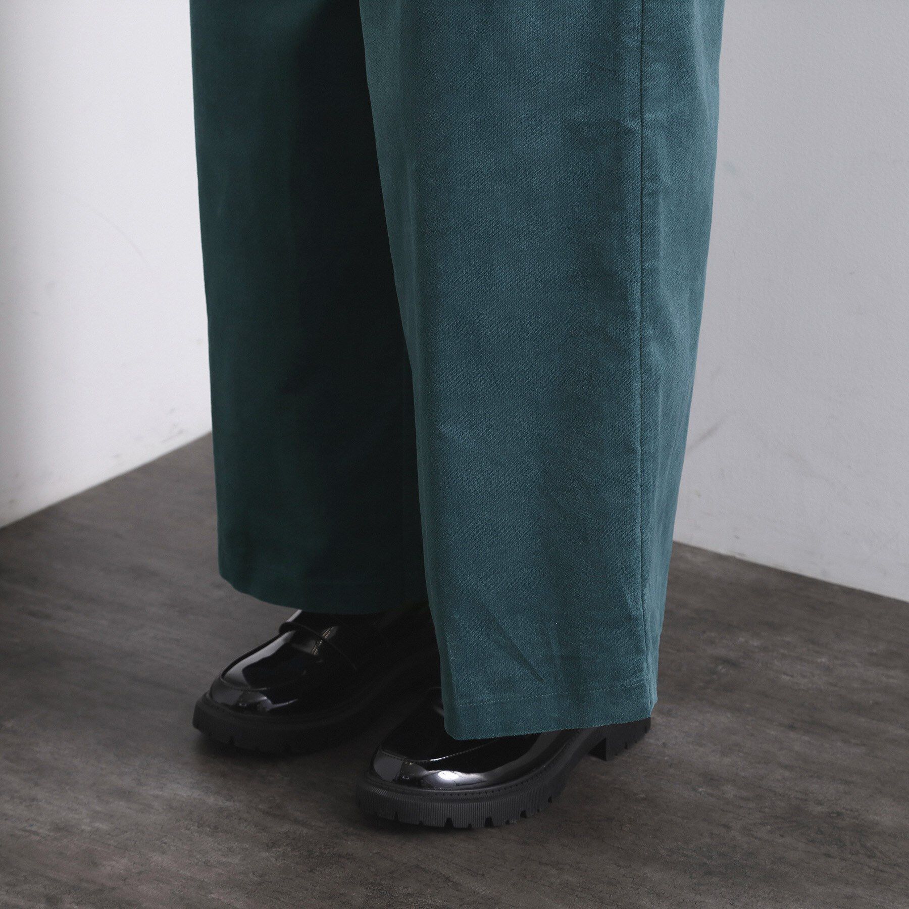 OPAQUE.CLIP「別珍タックワイドパンツ【洗える】」|その他|