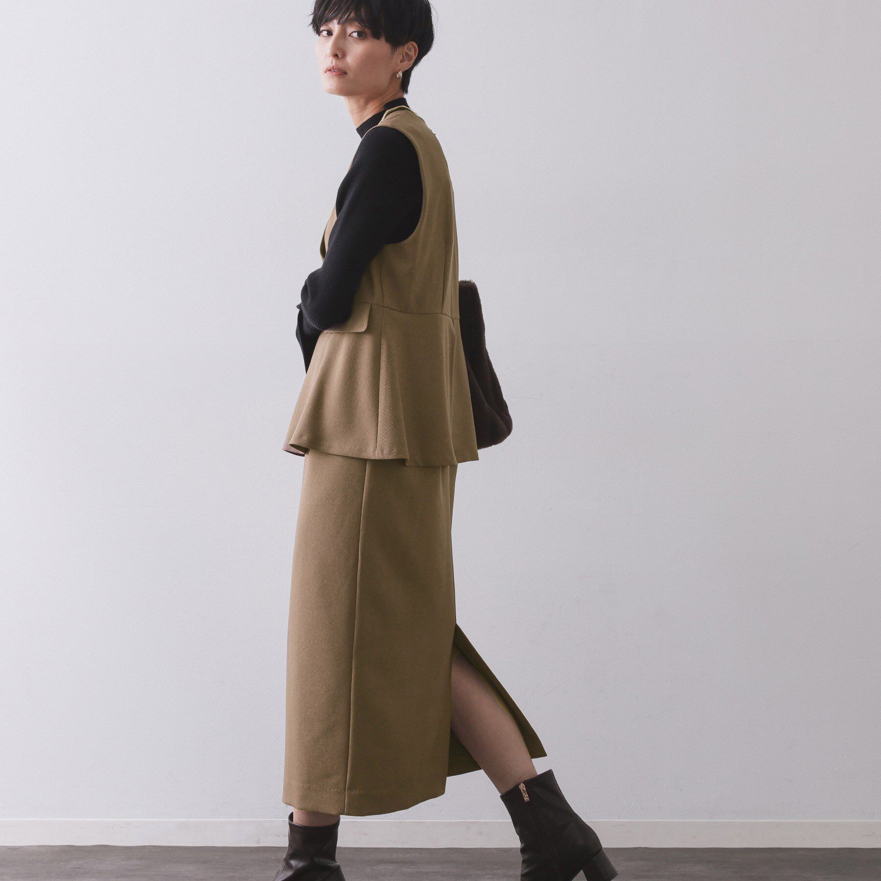 OPAQUE.CLIP「ペプラムデザインジャンパースカート【洗濯機OK】」|ワンピース|